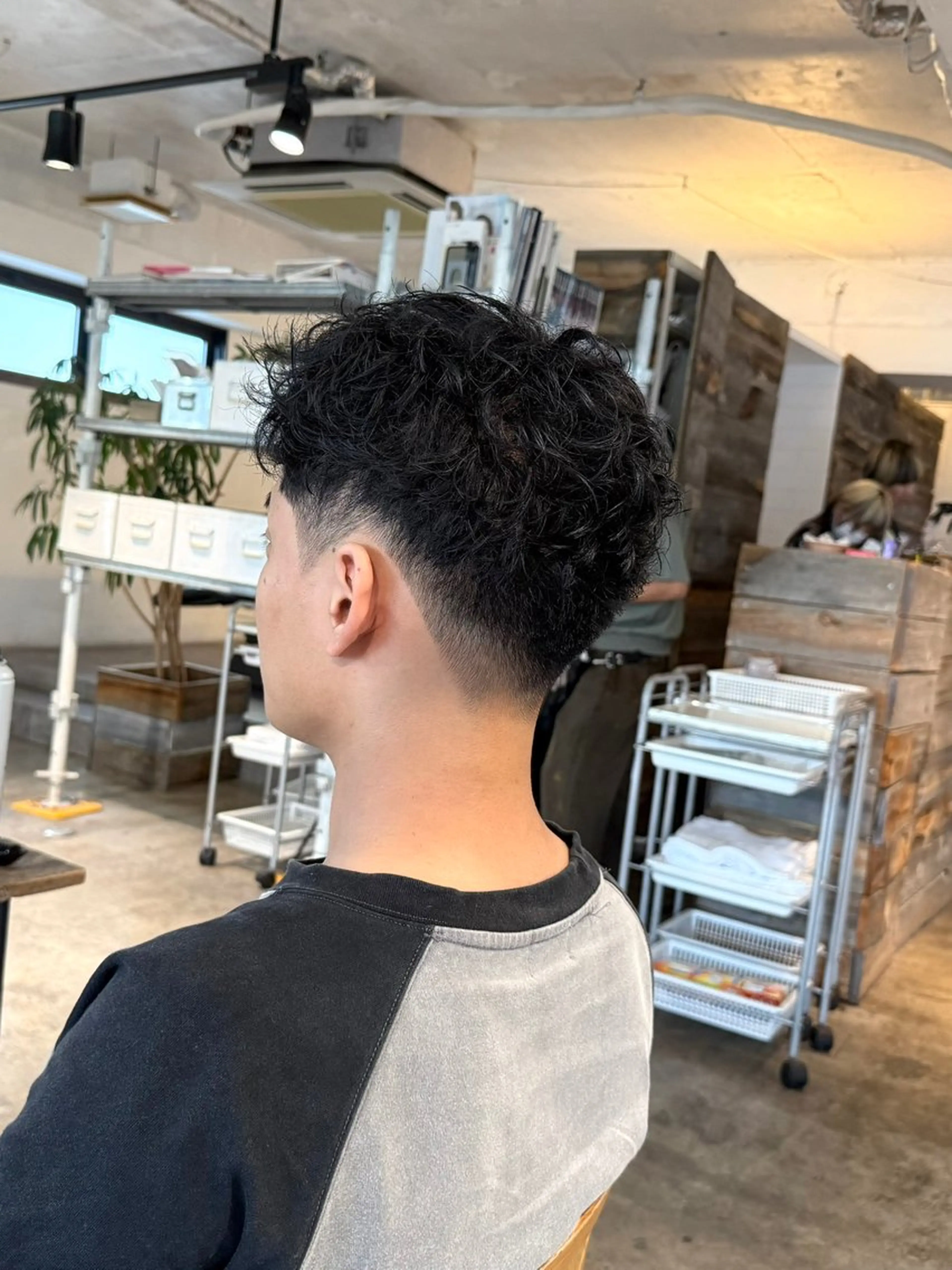 メンズ フェードカット メンズパーマ スパイキーショート カット ヘアカラー パーマ トリートメント 骨格補正施術/メンズ 専門美容師/YUYAのヘアスタイル