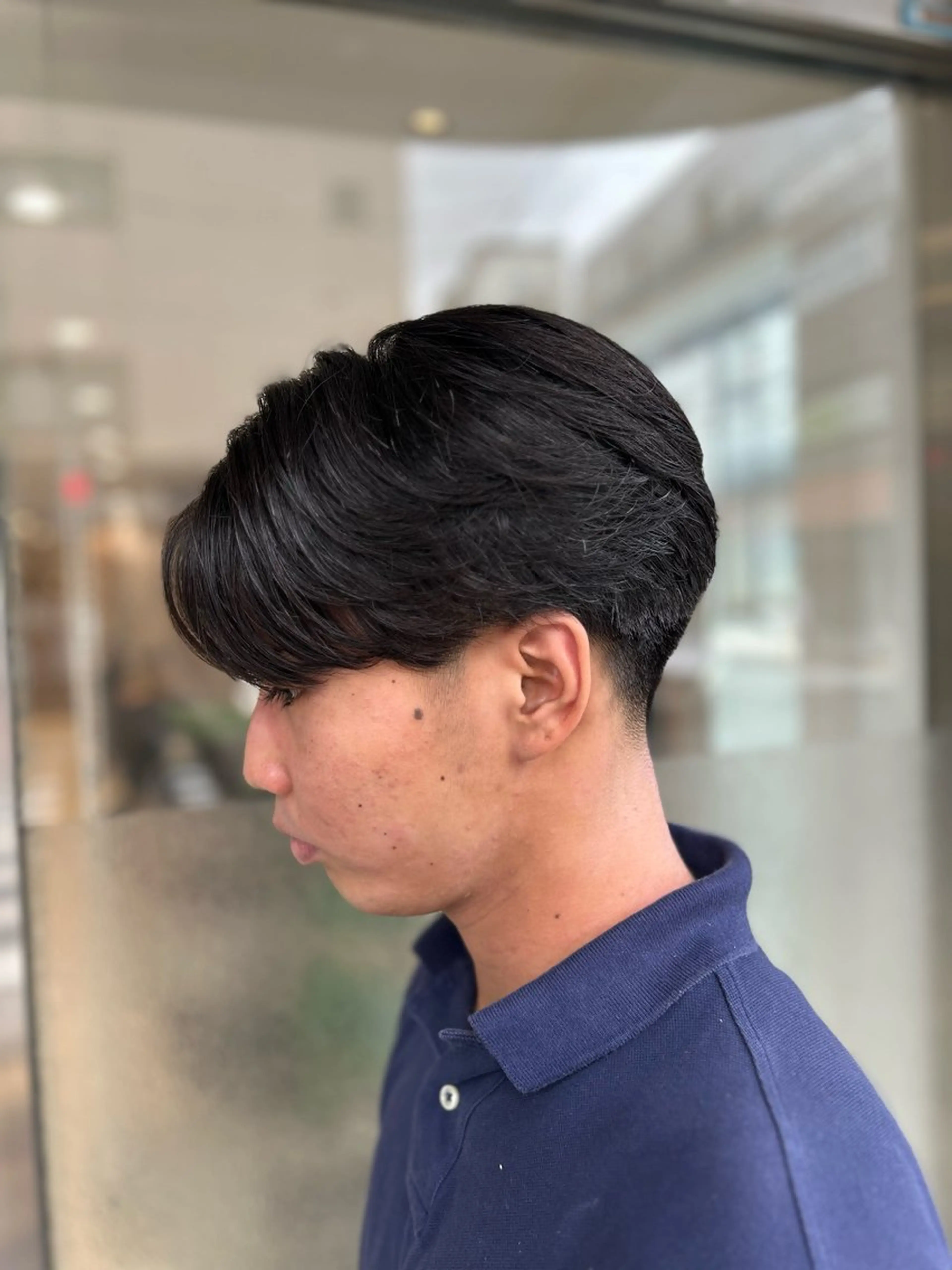 ショート パーマ メンズ カット ヘアセット ハイトーン× デザイン　Runoのヘアスタイル