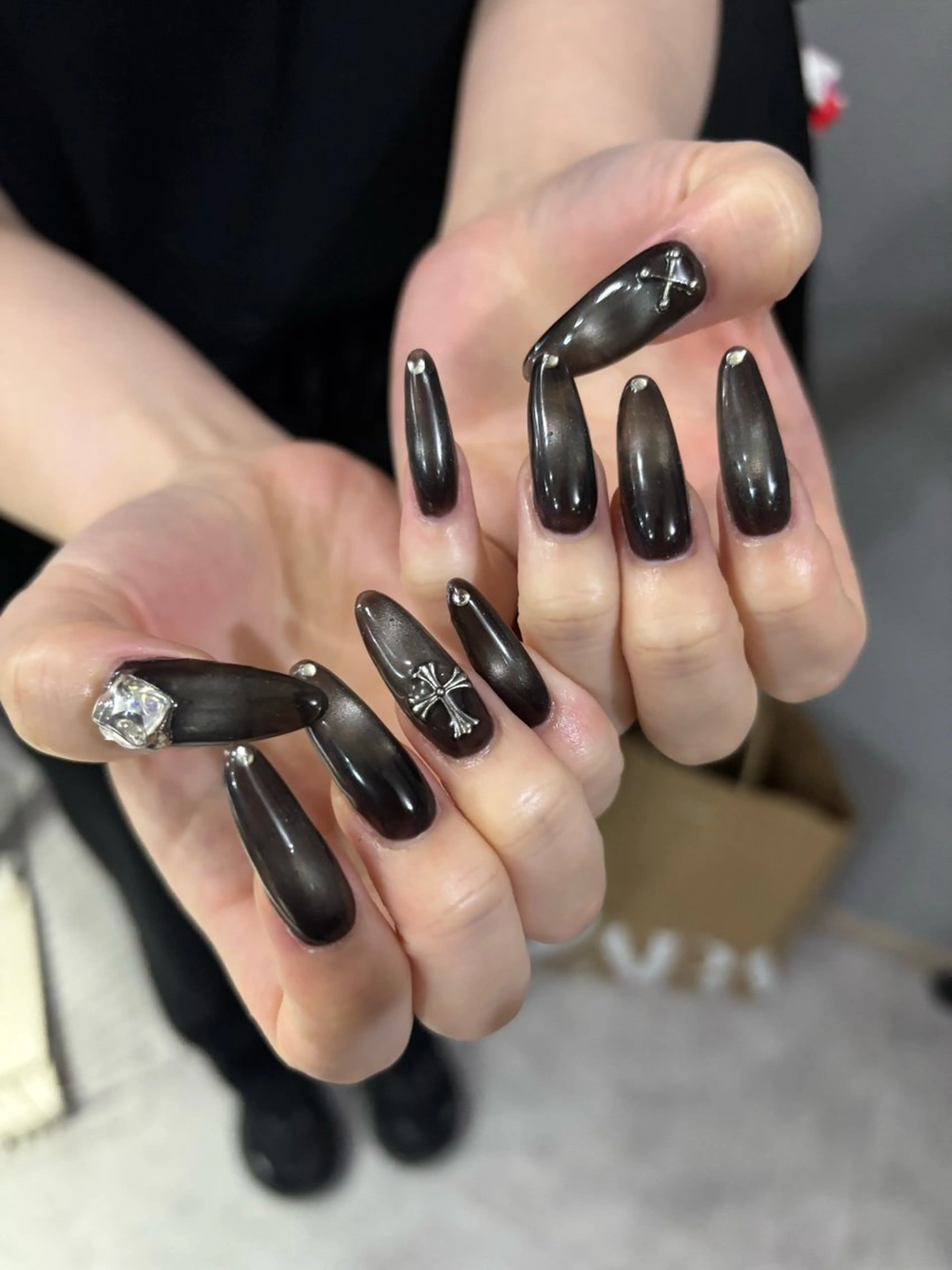 ネイル ハンドネイル 🪐富島彩夏 /海外nail🪐のネイルデザイン