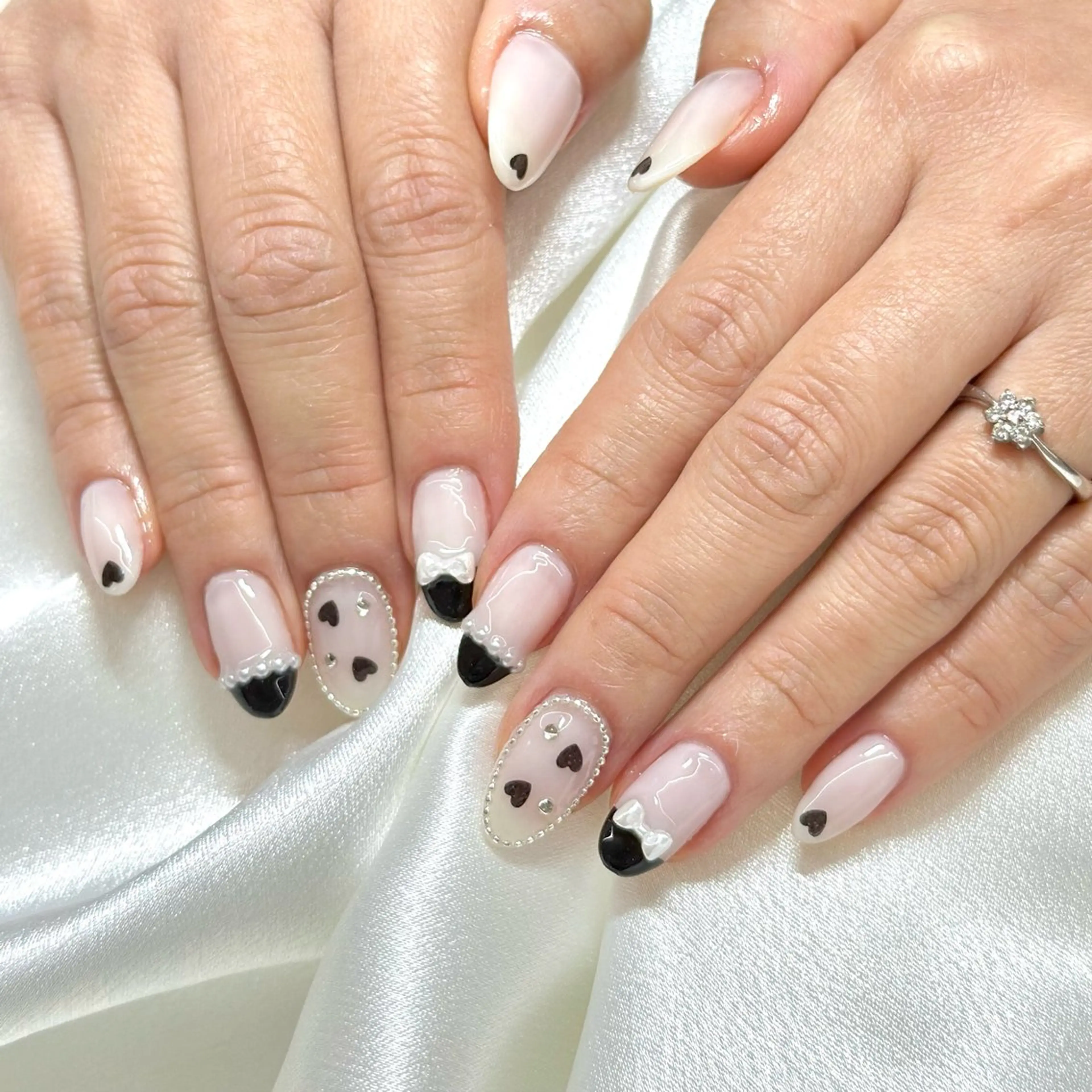 ネイル フレンチネイル ジェルネイル ハート パラジェル ハンドネイル fukuyasu rikaのネイルデザイン