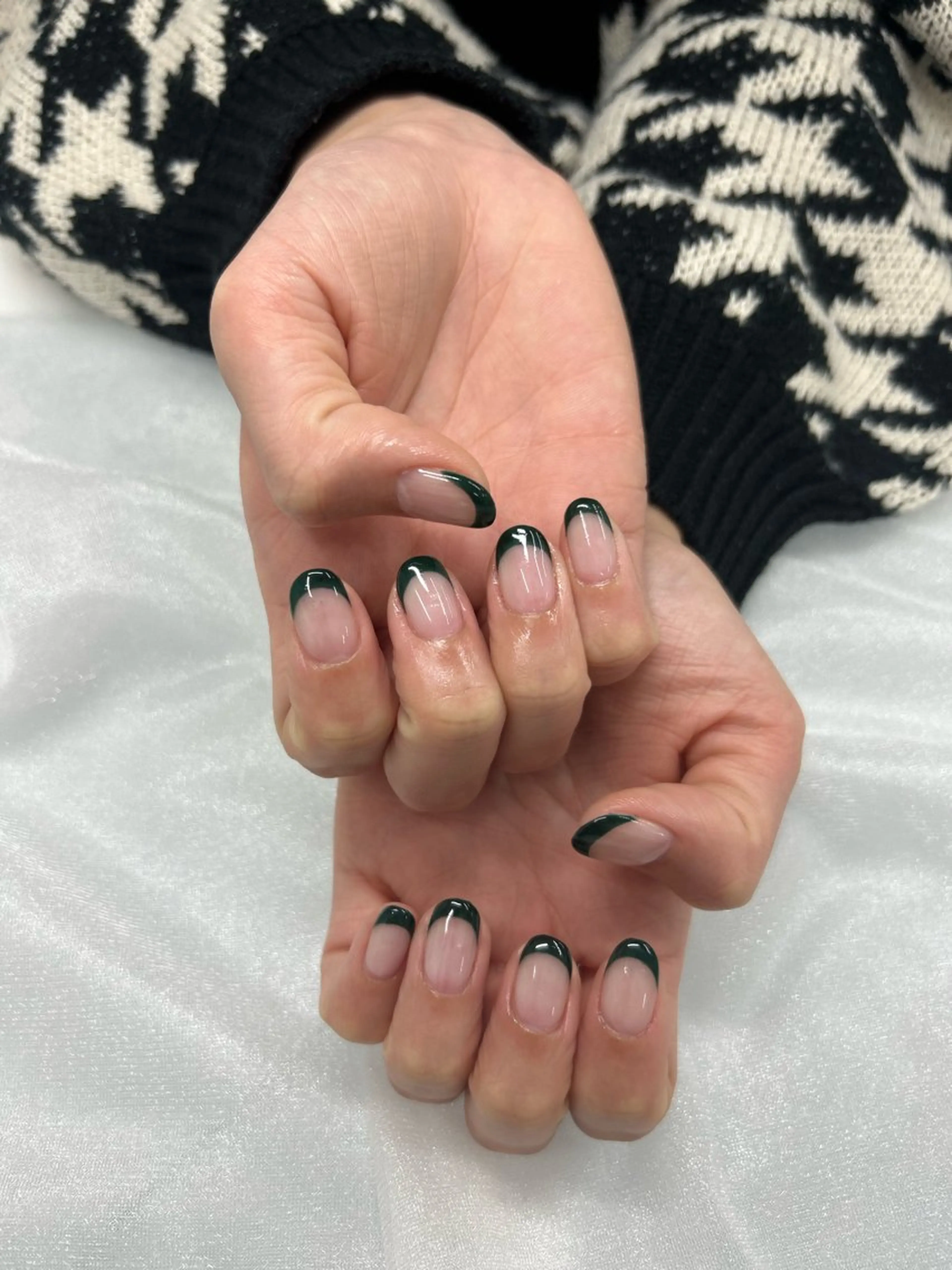 ネイル フレンチネイル グリーン 加藤 楓子のネイルデザイン