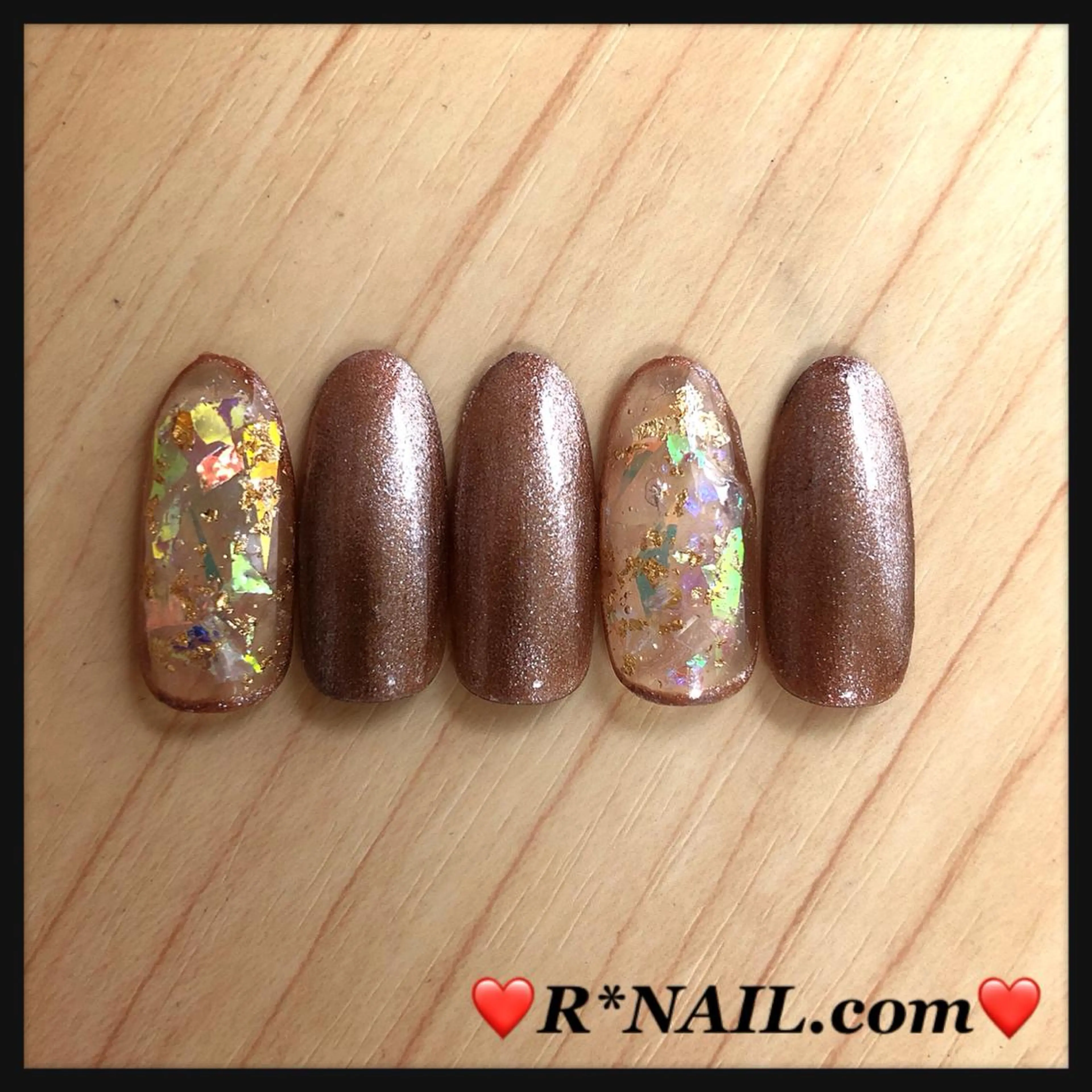 ネイル R*NAIL .comのネイルデザイン