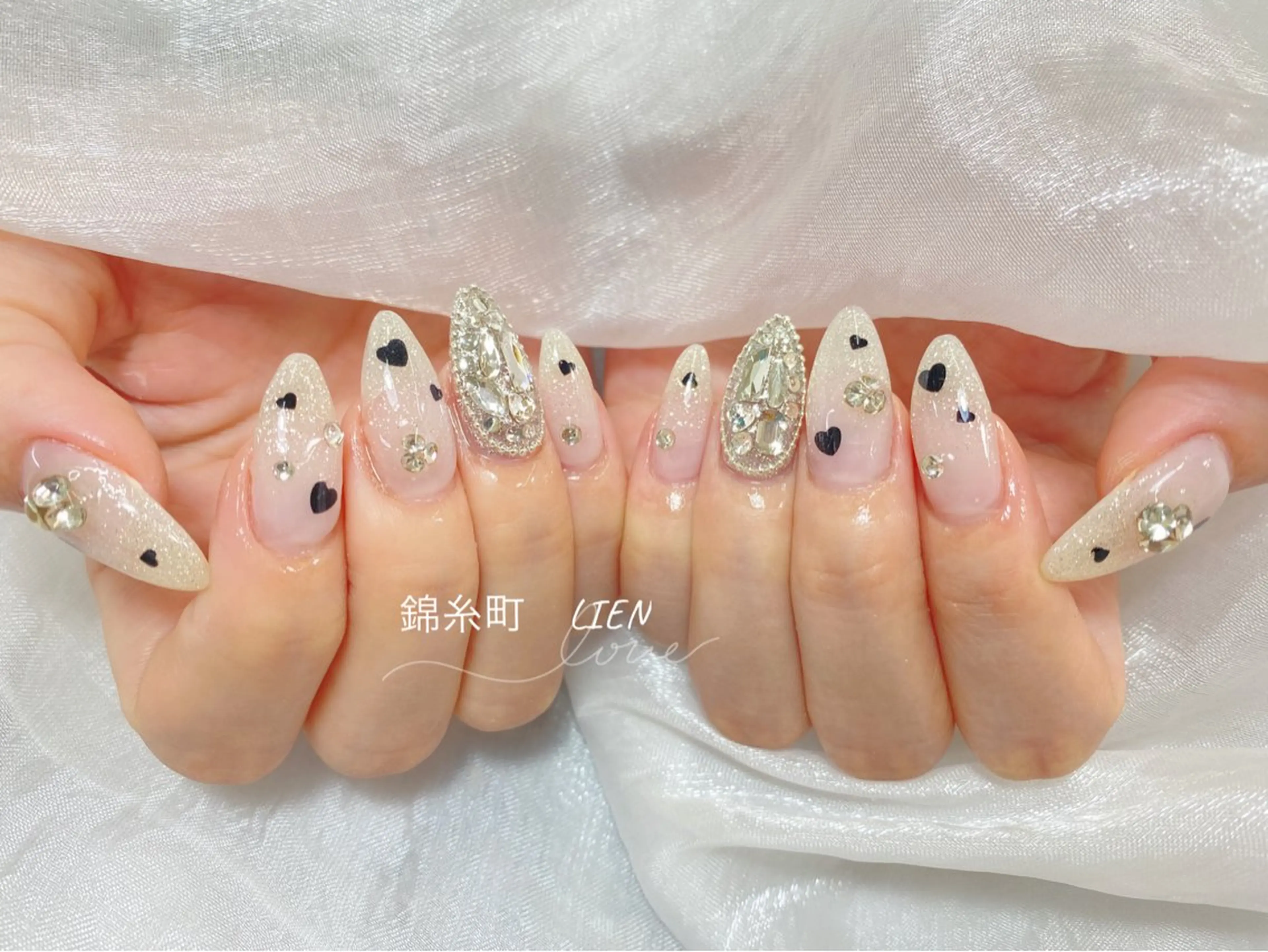 ネイル ハート ハンドネイル Lien  _リエン リエンのネイルデザイン