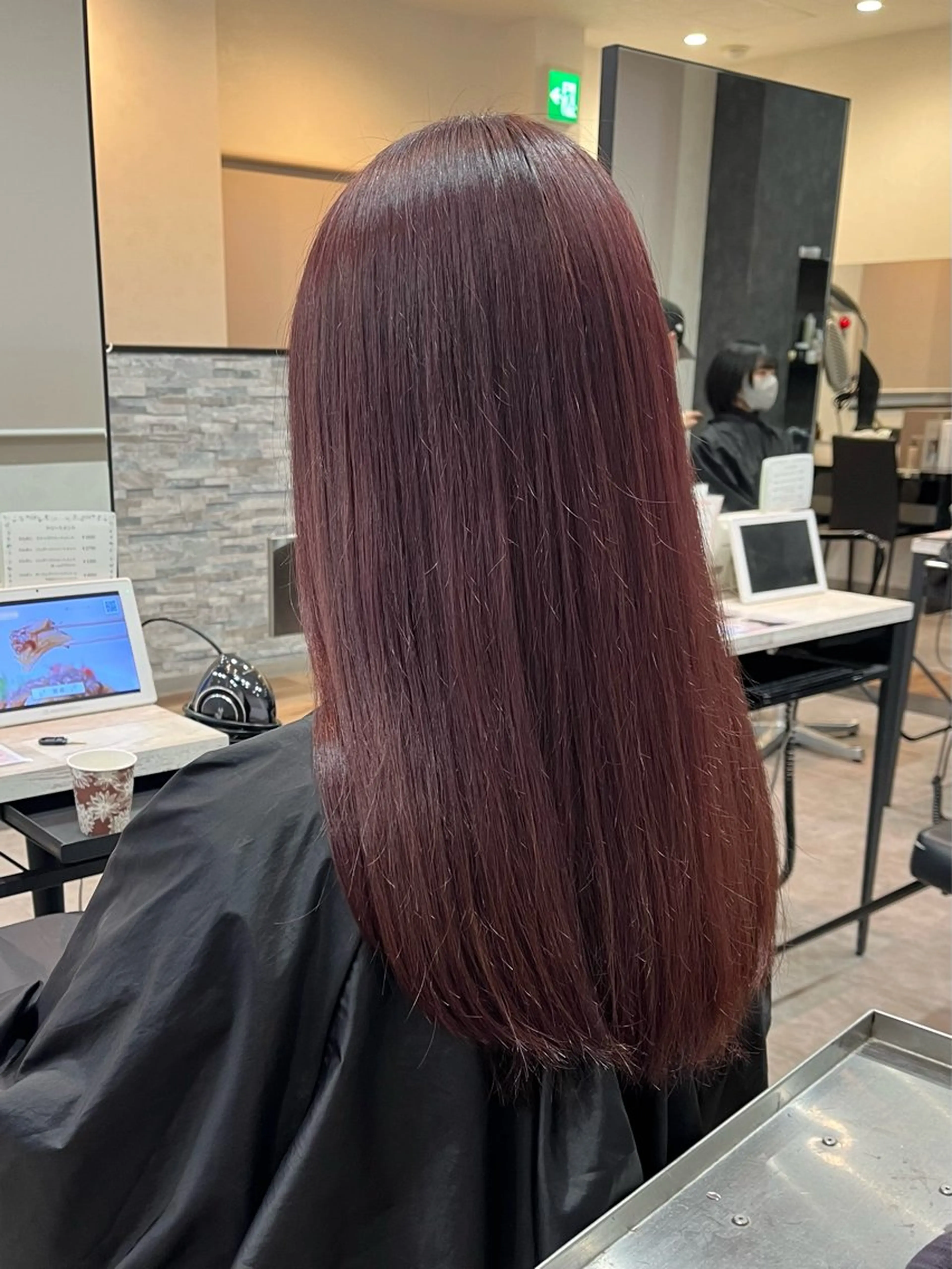 カラー 💙村岡 春陽💙のヘアスタイル