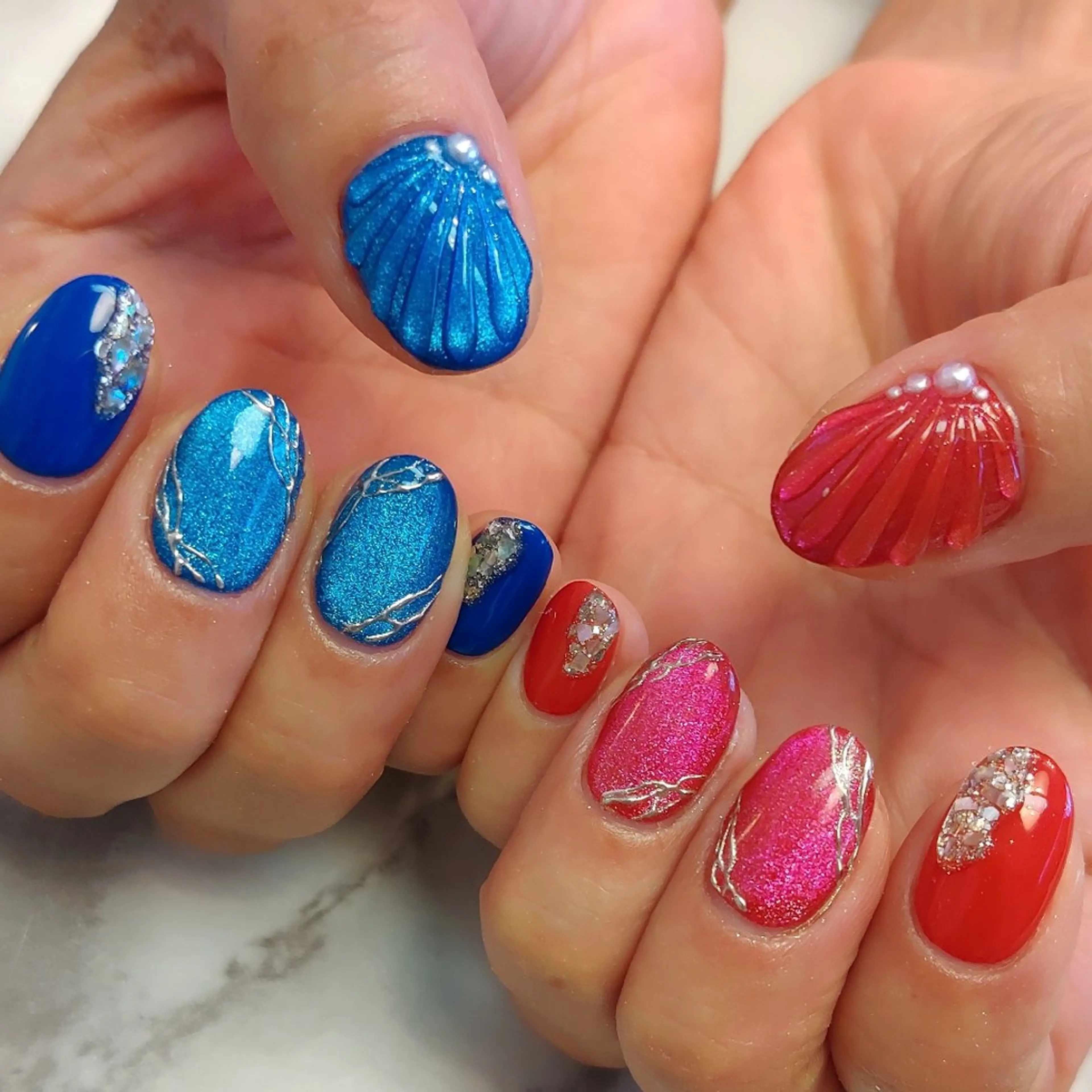 ネイル ジェヌインネイル 河内のネイルデザイン