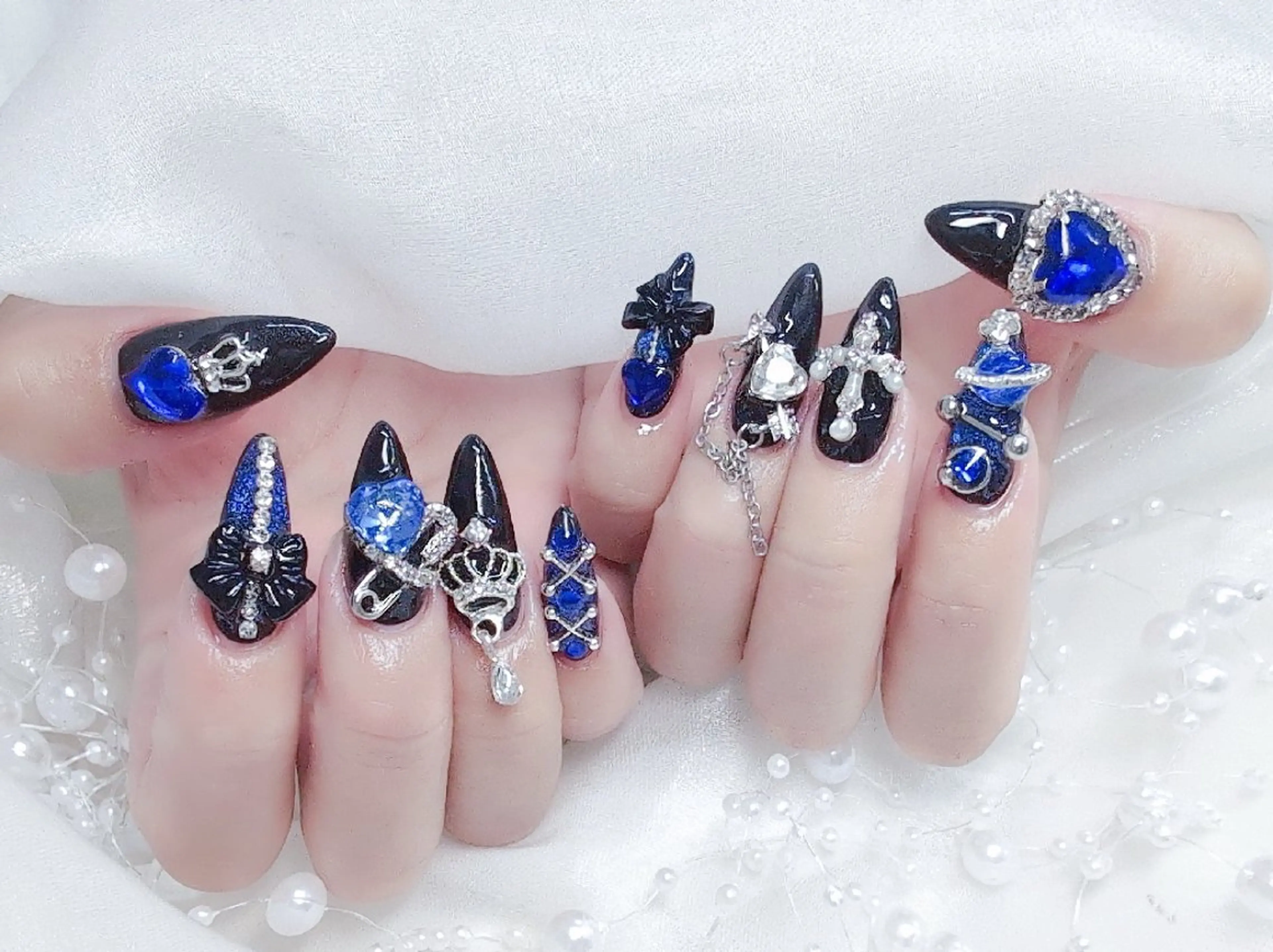 ネイル 長さ出し フラッシュネイル フレンチネイル キラキラネイル ラメ(グリッター) Chouette Nailのネイルデザイン
