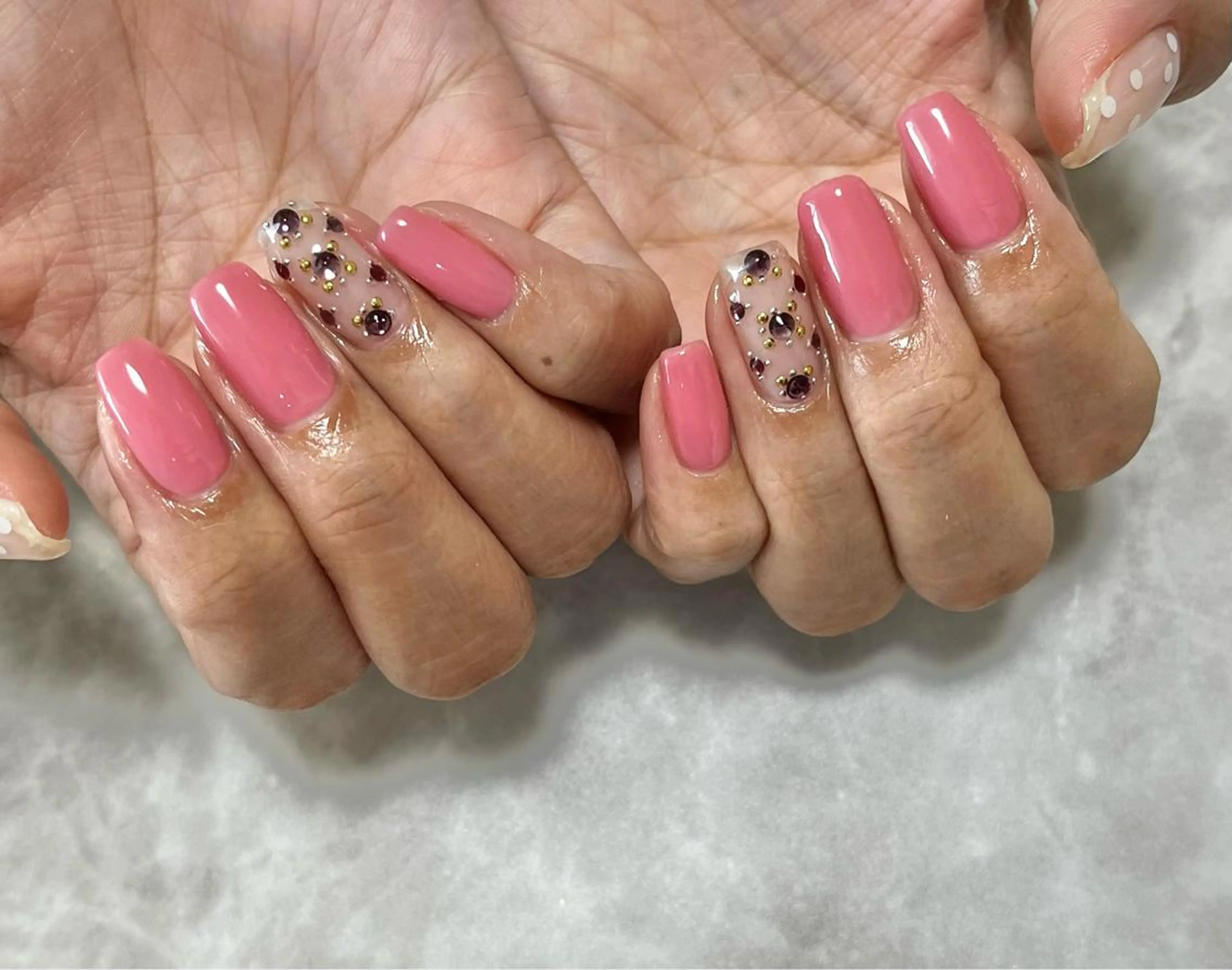 ネイル ジェルネイル キラキラネイル 韓国ネイル オフィスネイル パラジェル ハンドネイル nails' it...のネイルデザイン