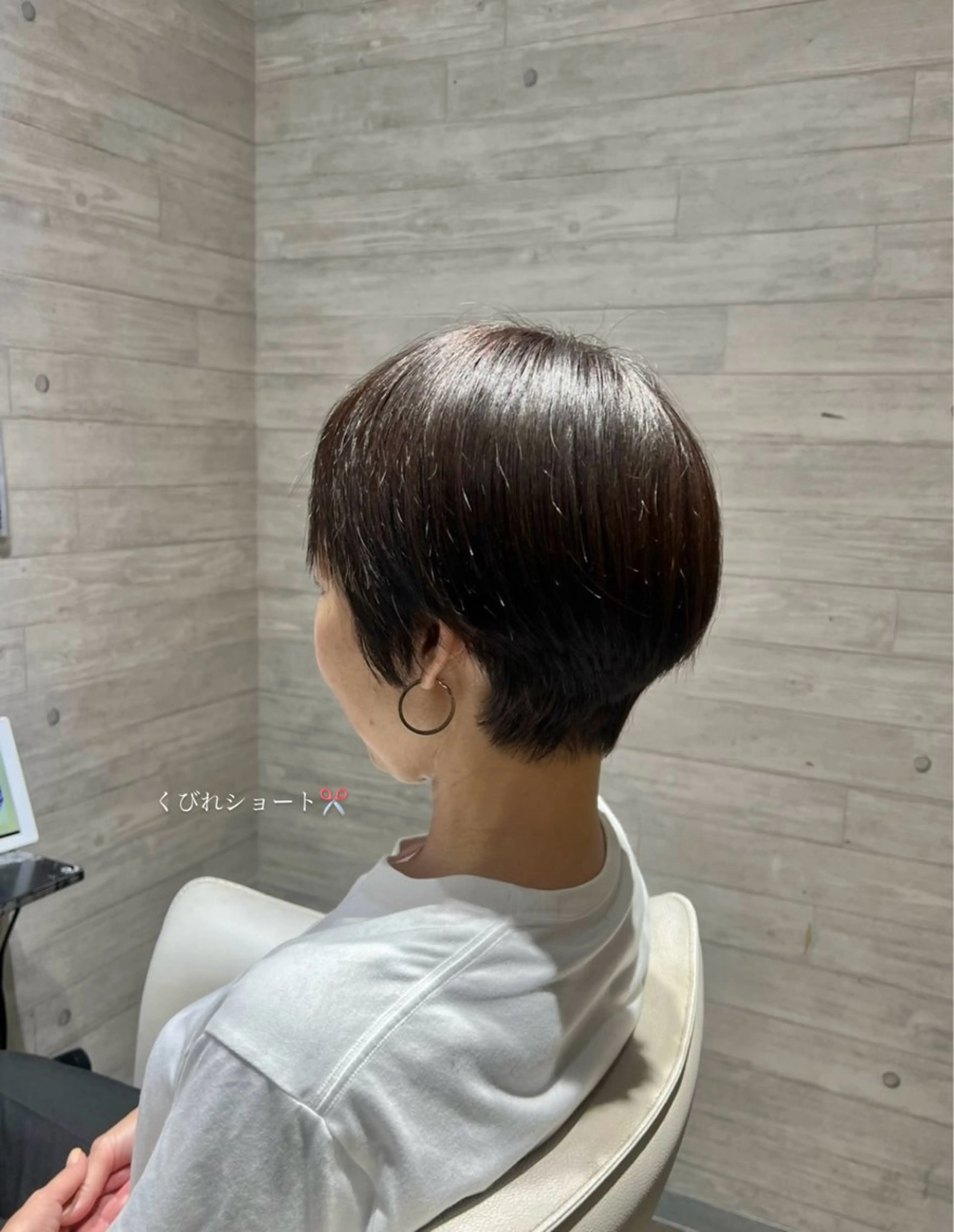 ショート くびれヘア ショートヘア カット 🩰‎暖色特化 / 𝐒𝐚𝐤𝐢🤎のヘアスタイル