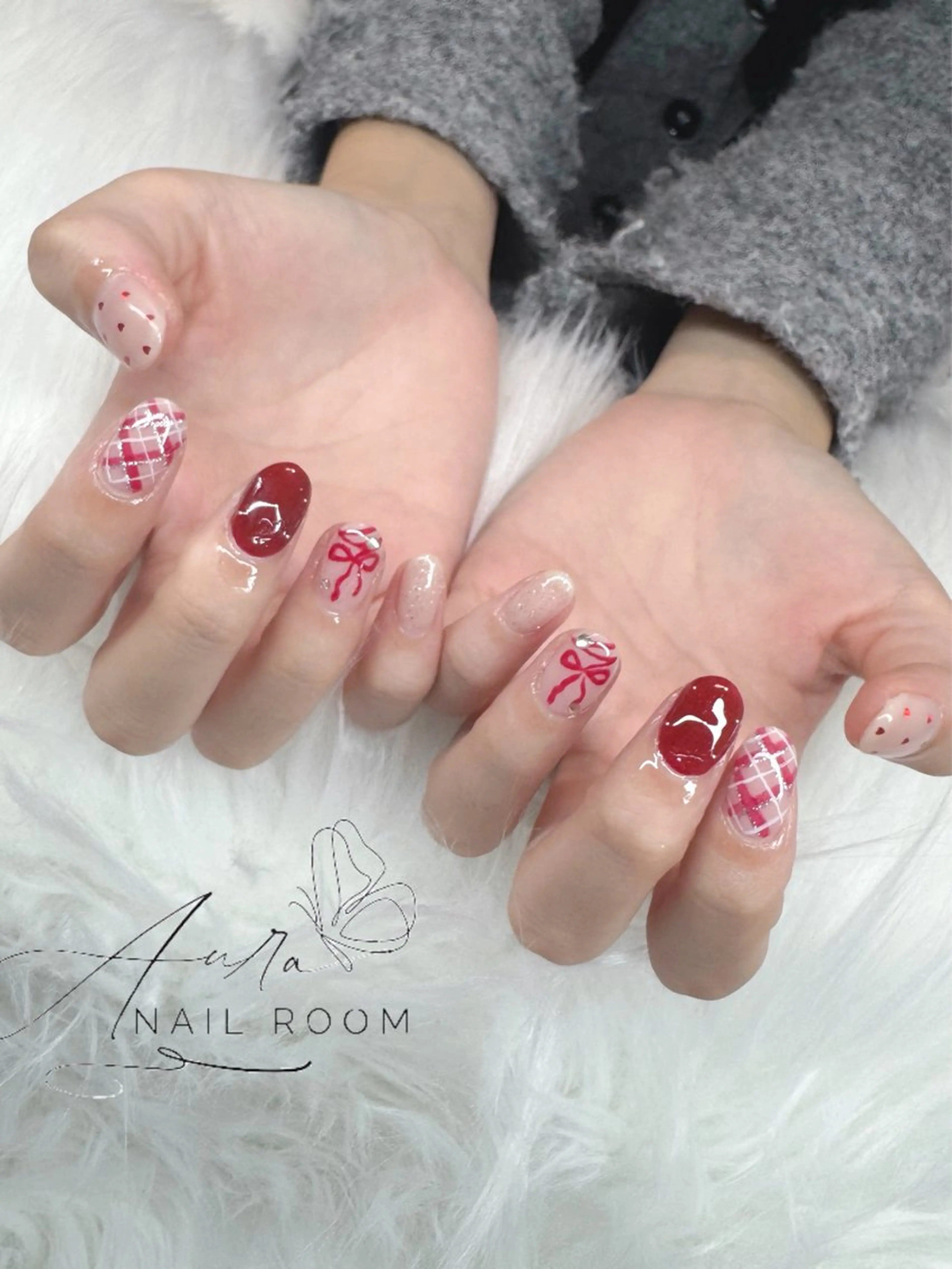 ネイル Aura nail room所属・Luna (Aura nail room)のネイルデザイン
