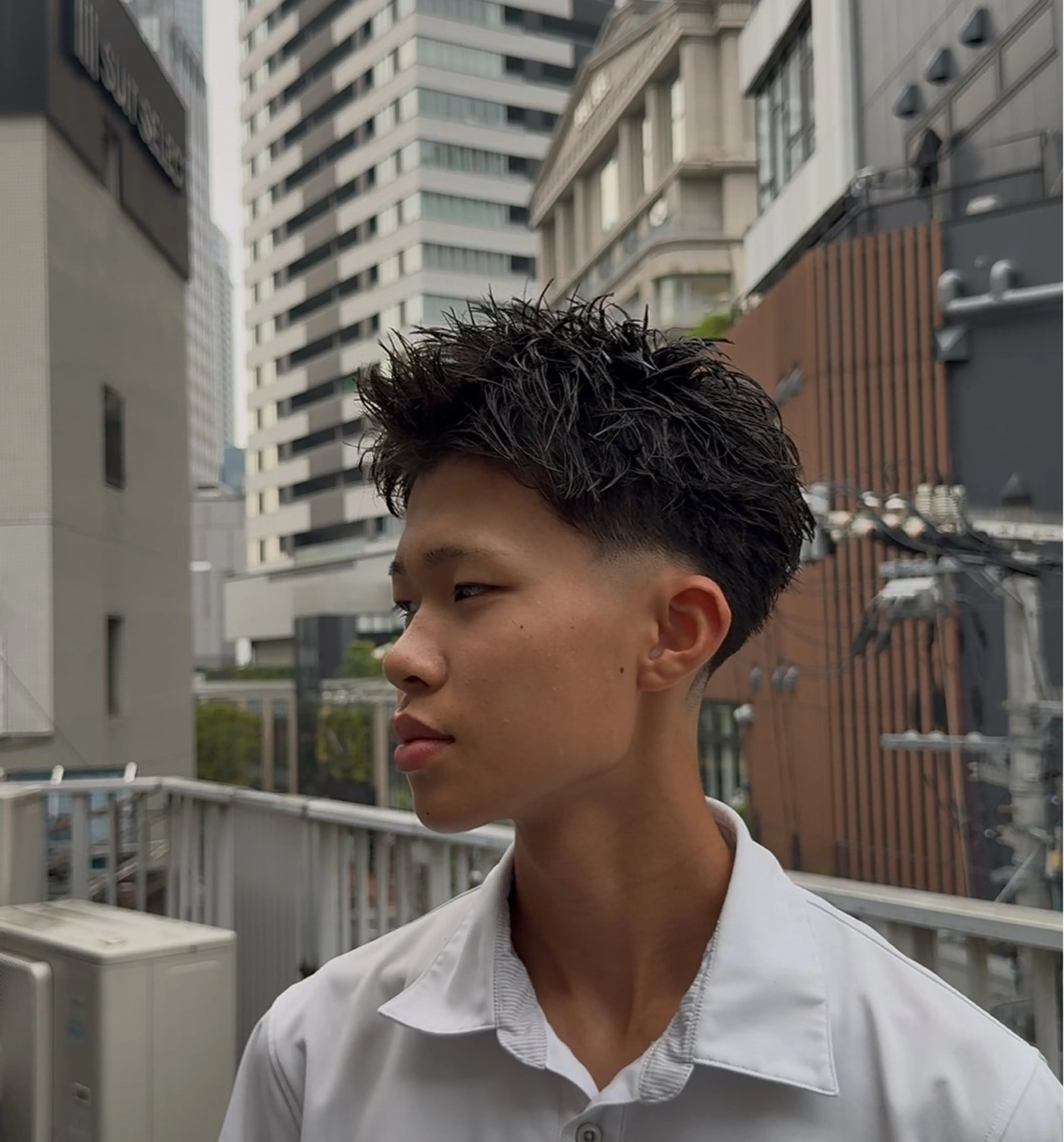 メンズ SALOWIN梅田茶屋町North店所属・岡田/メンズ特化/パ ーマ&ショートのプロのヘアスタイル