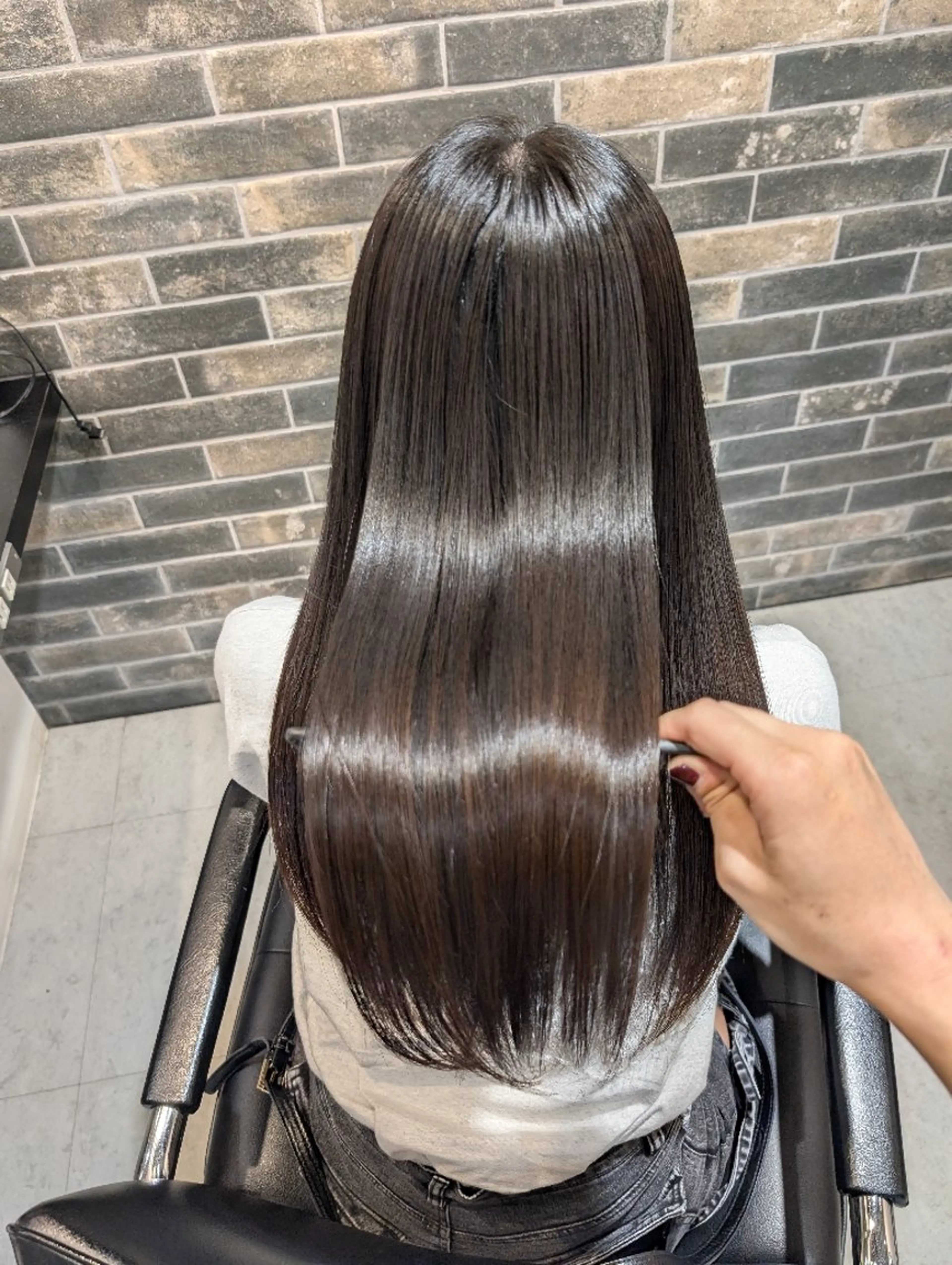 ロング トリートメント カット 縮毛矯正 トリートメント 河野日南/メンズ全般 /ヘアケア/髪質改善のヘアスタイル
