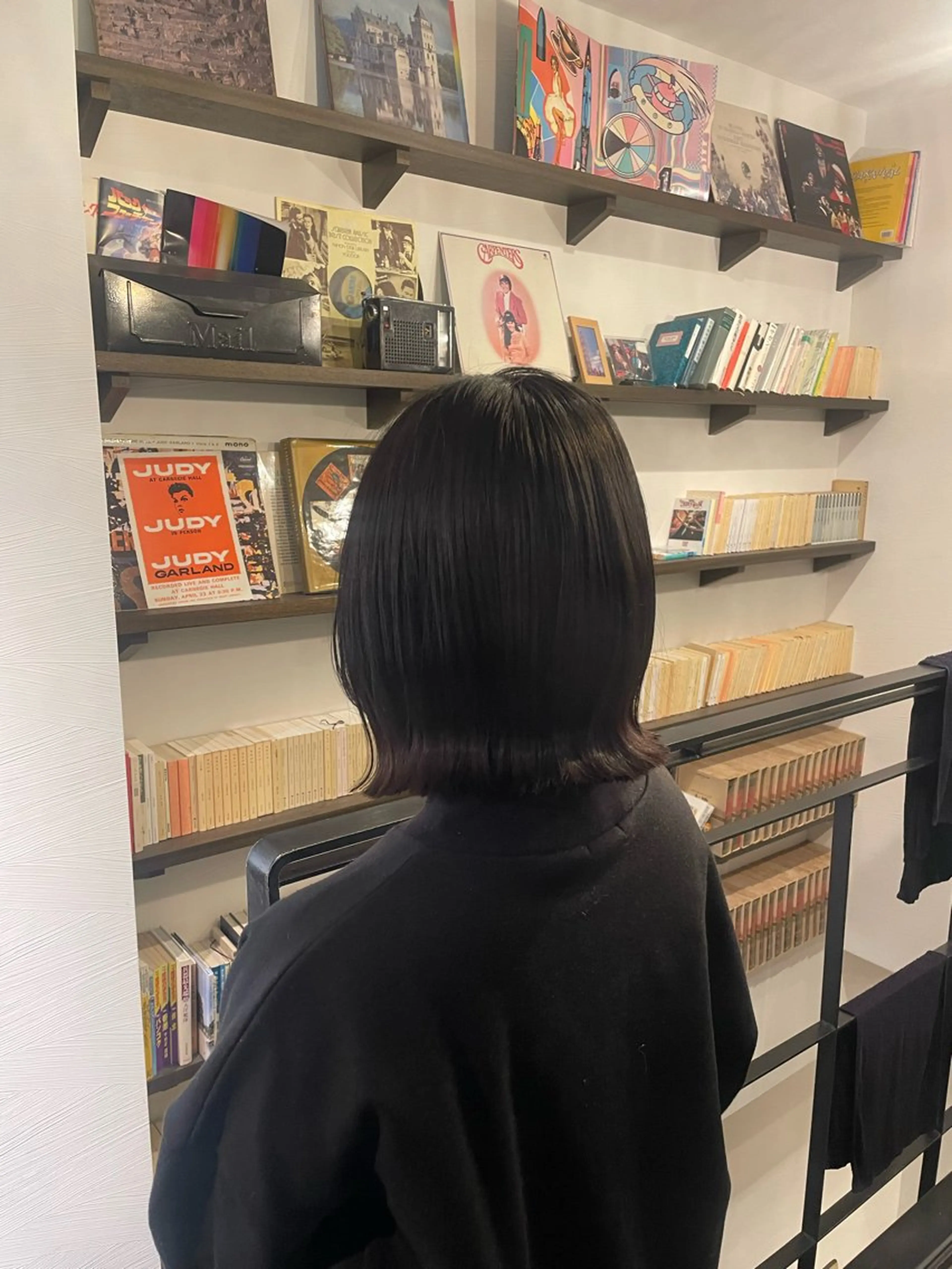 ミディアム リ ノのヘアスタイル