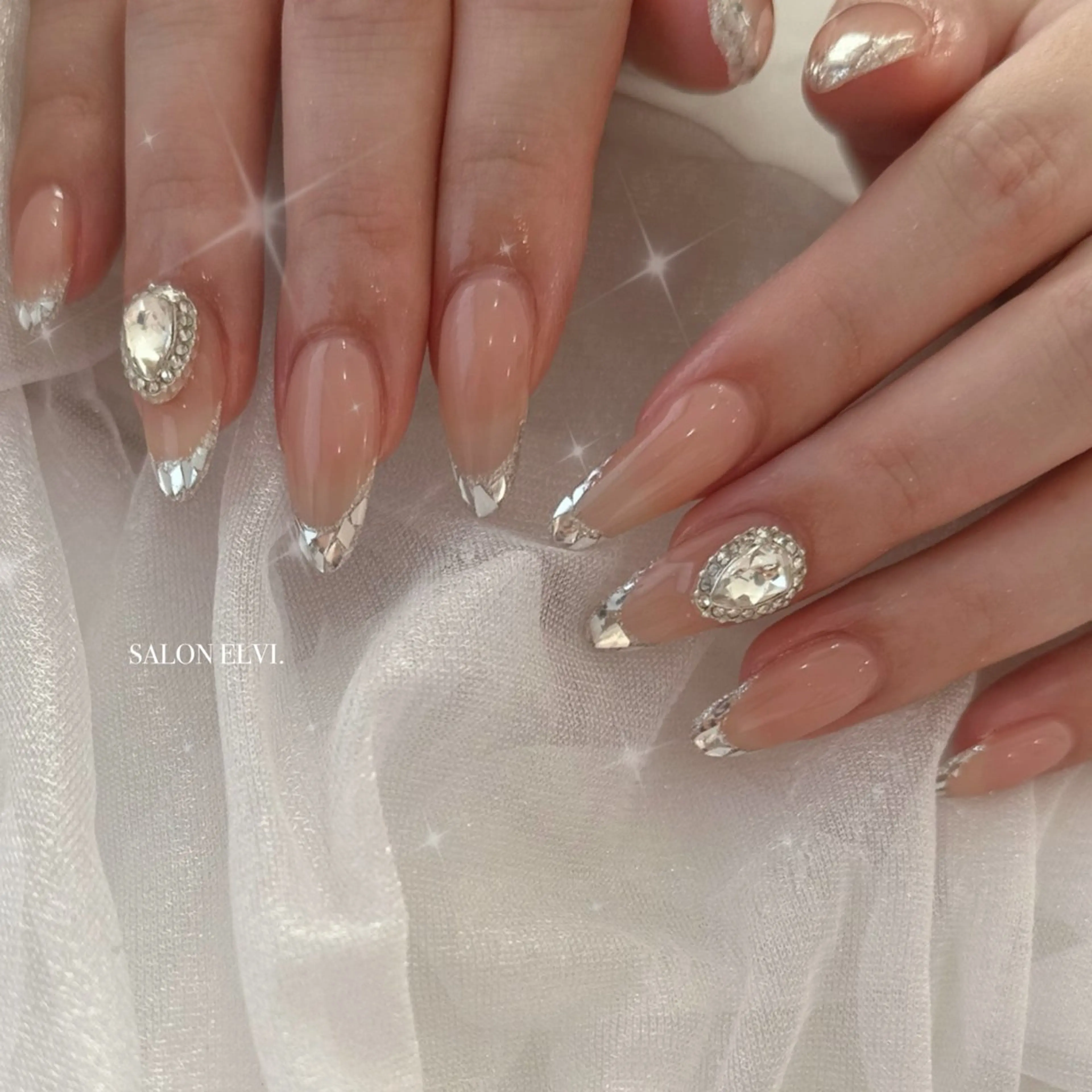 ネイル SALON ELVI.のネイルデザイン