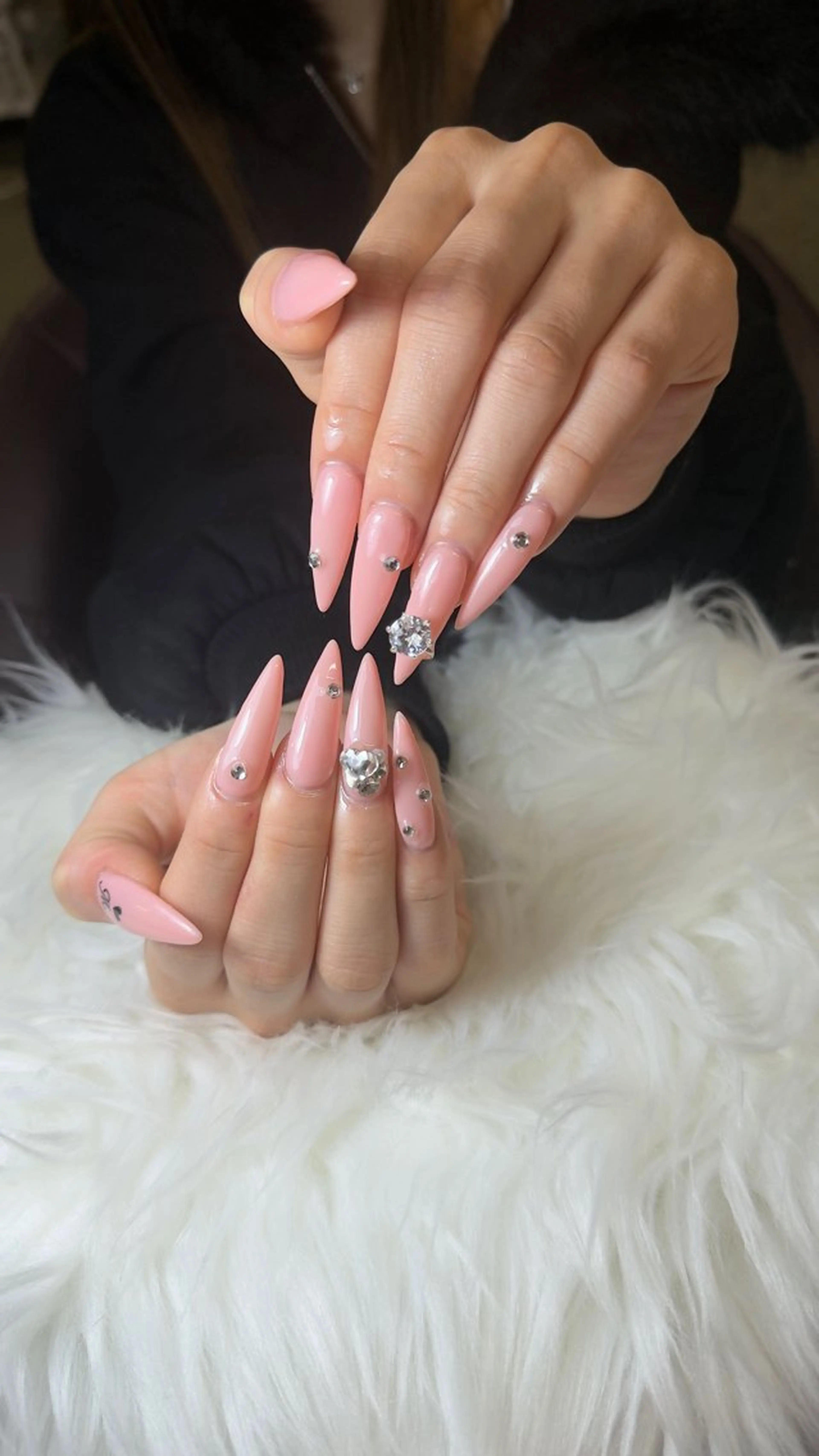 ネイル チークネイル フットネイル フレンチネイル グラデーション 韓国ネイル Yuki nail staffのネイルデザイン