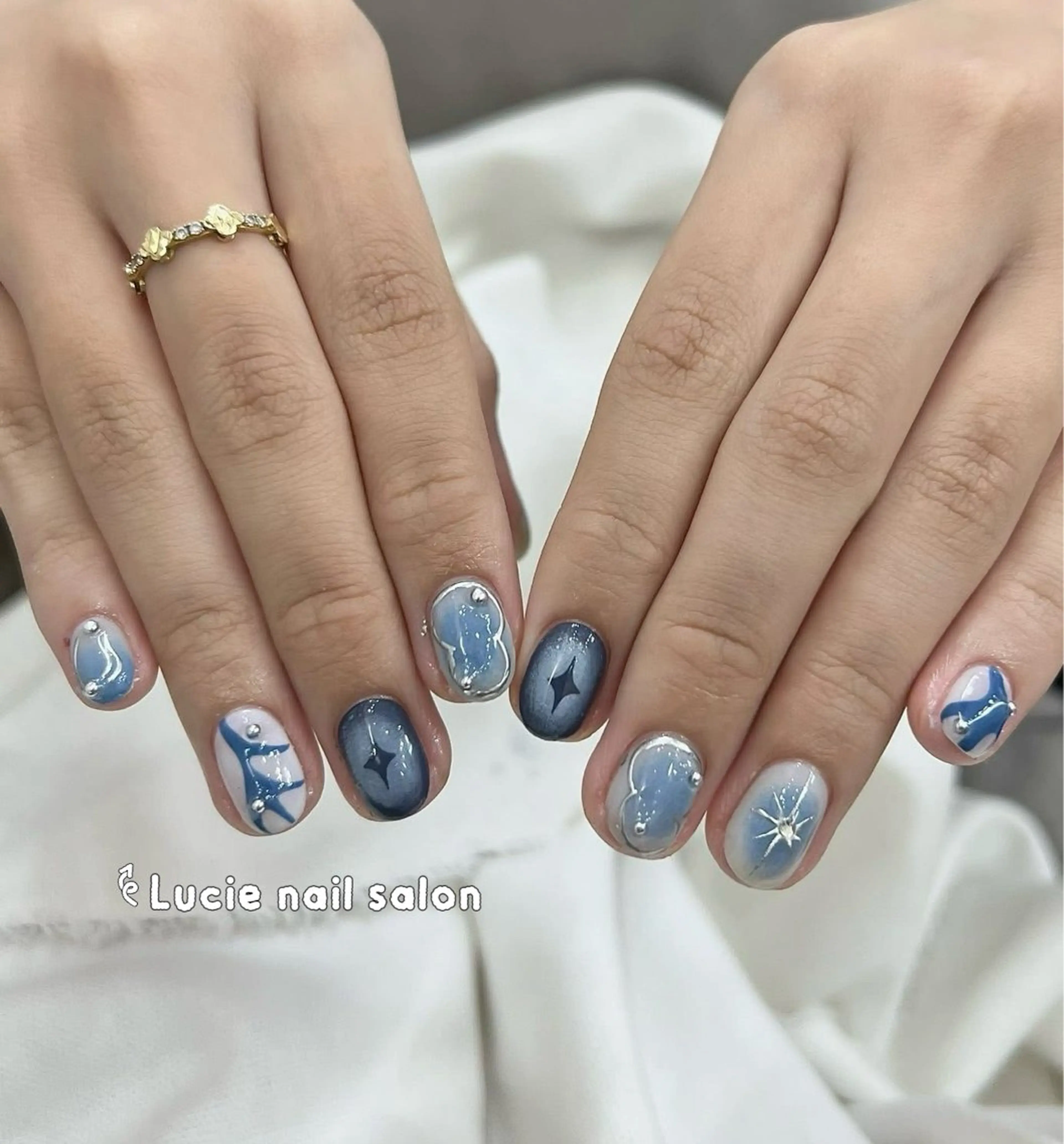 ネイル フレンチネイル ジェルネイル グラデーション 持ち込み オフィスネイル ハンドネイル LUCIE NAILのネイルデザイン