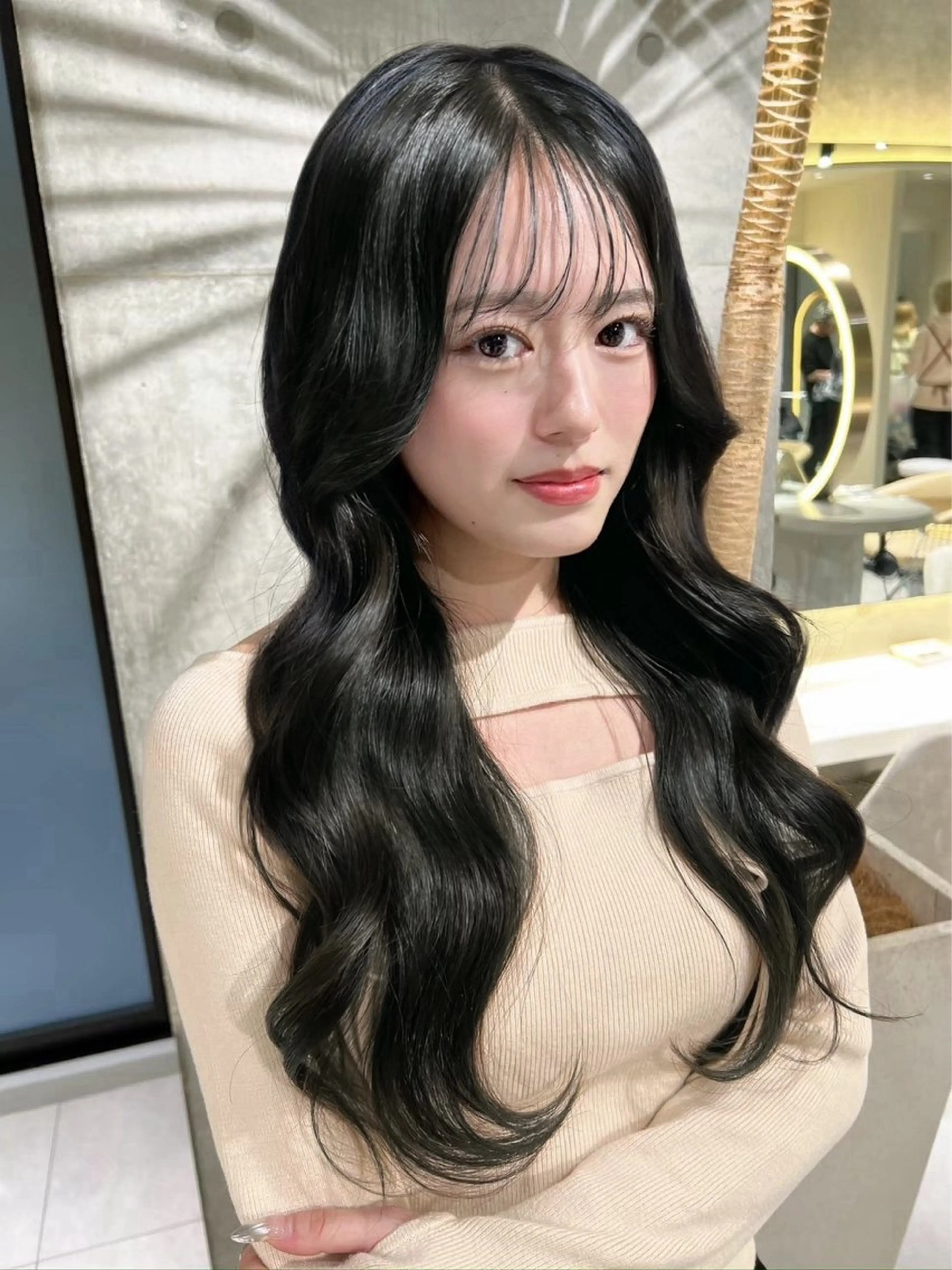 ロング カラー ベージュカラー ブリーチ ブラウンカラー 透明感カラー ダブルカラー ヘアカラー Mana/大人ぽモテ /韓国ワンホン🩶のヘアスタイル