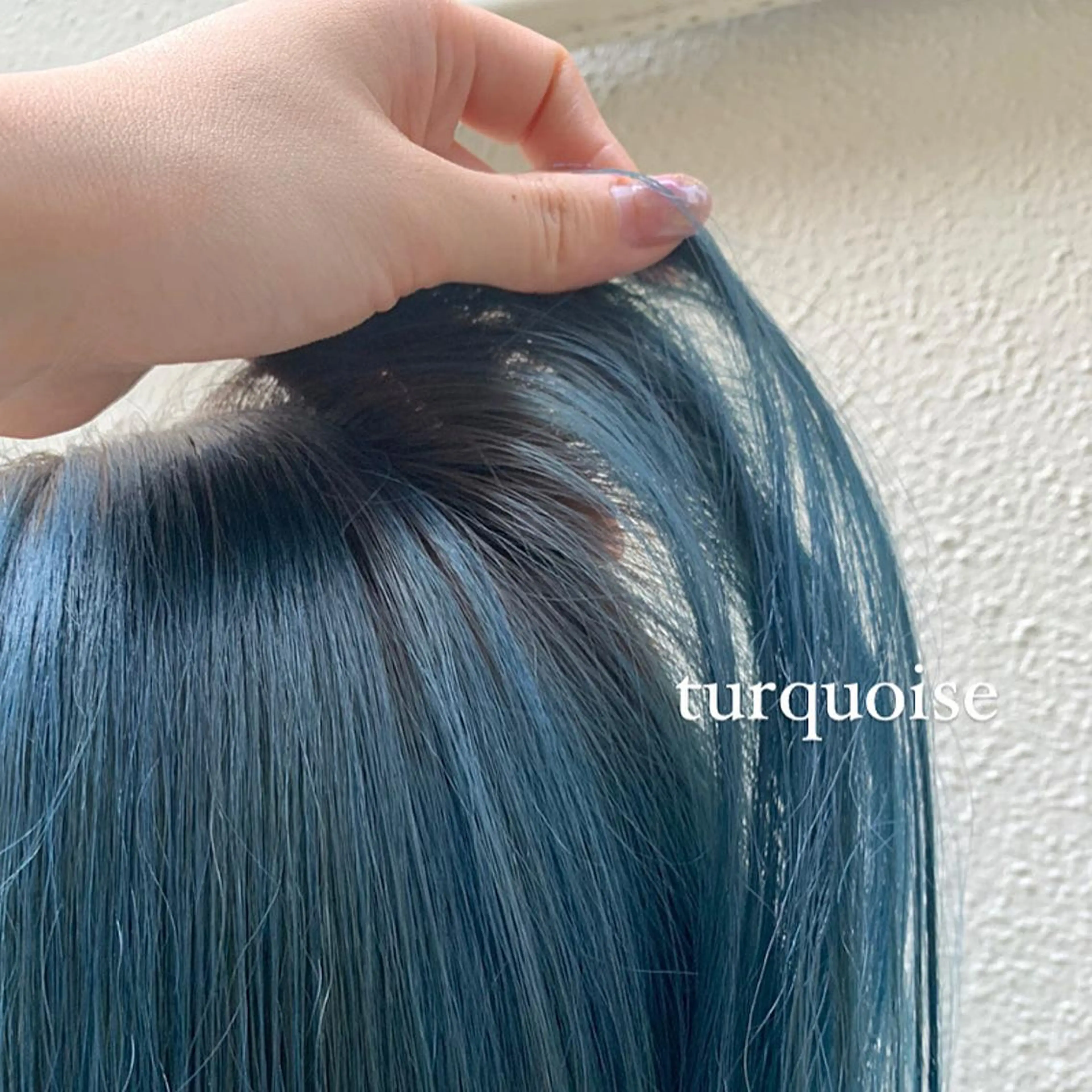 カラー 田中 優衣のヘアスタイル