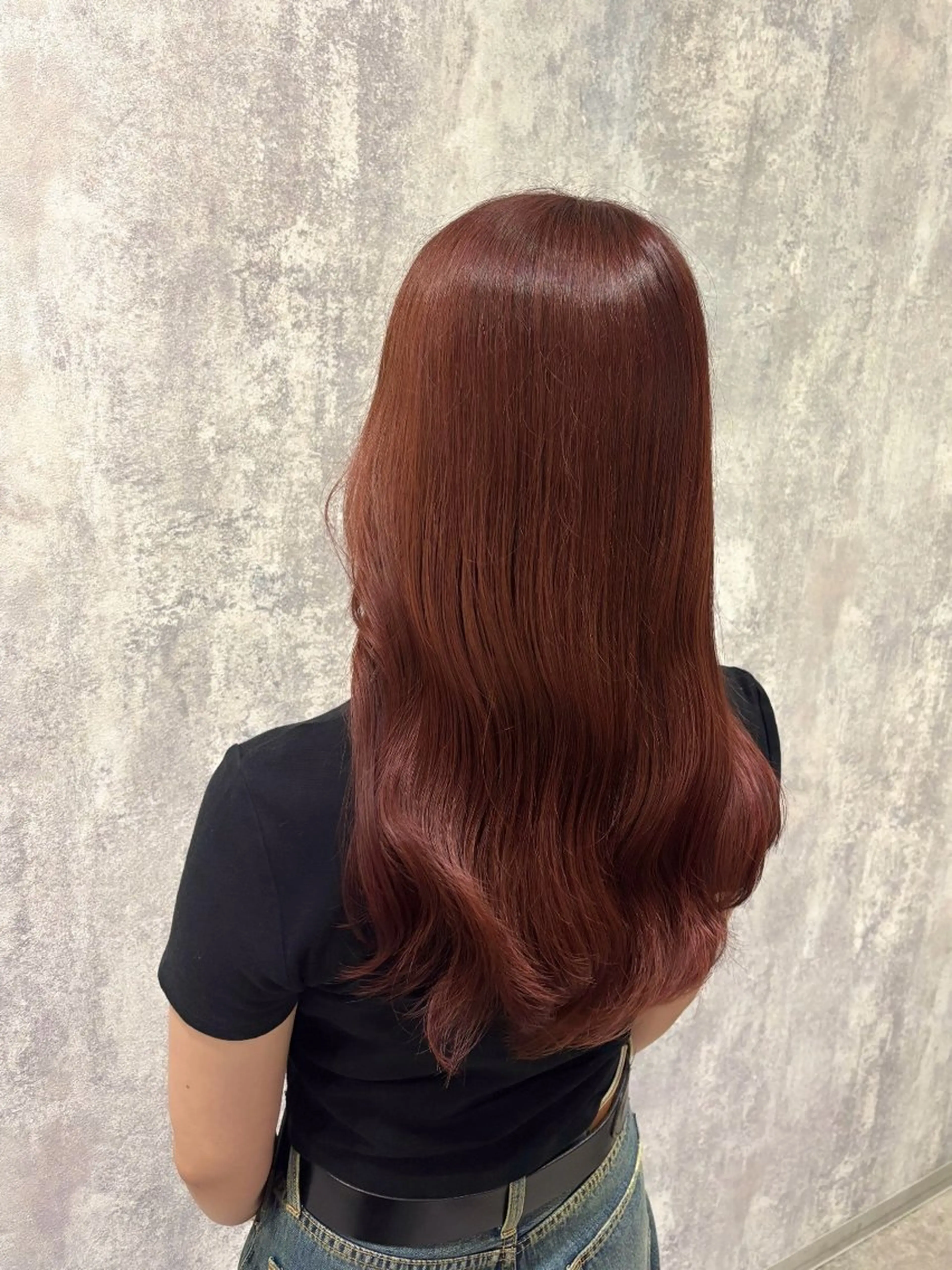 セミロング カット ヘアカラー トリートメント 詩乃🎀ピンク 暖色系🫧レイヤーのヘアスタイル