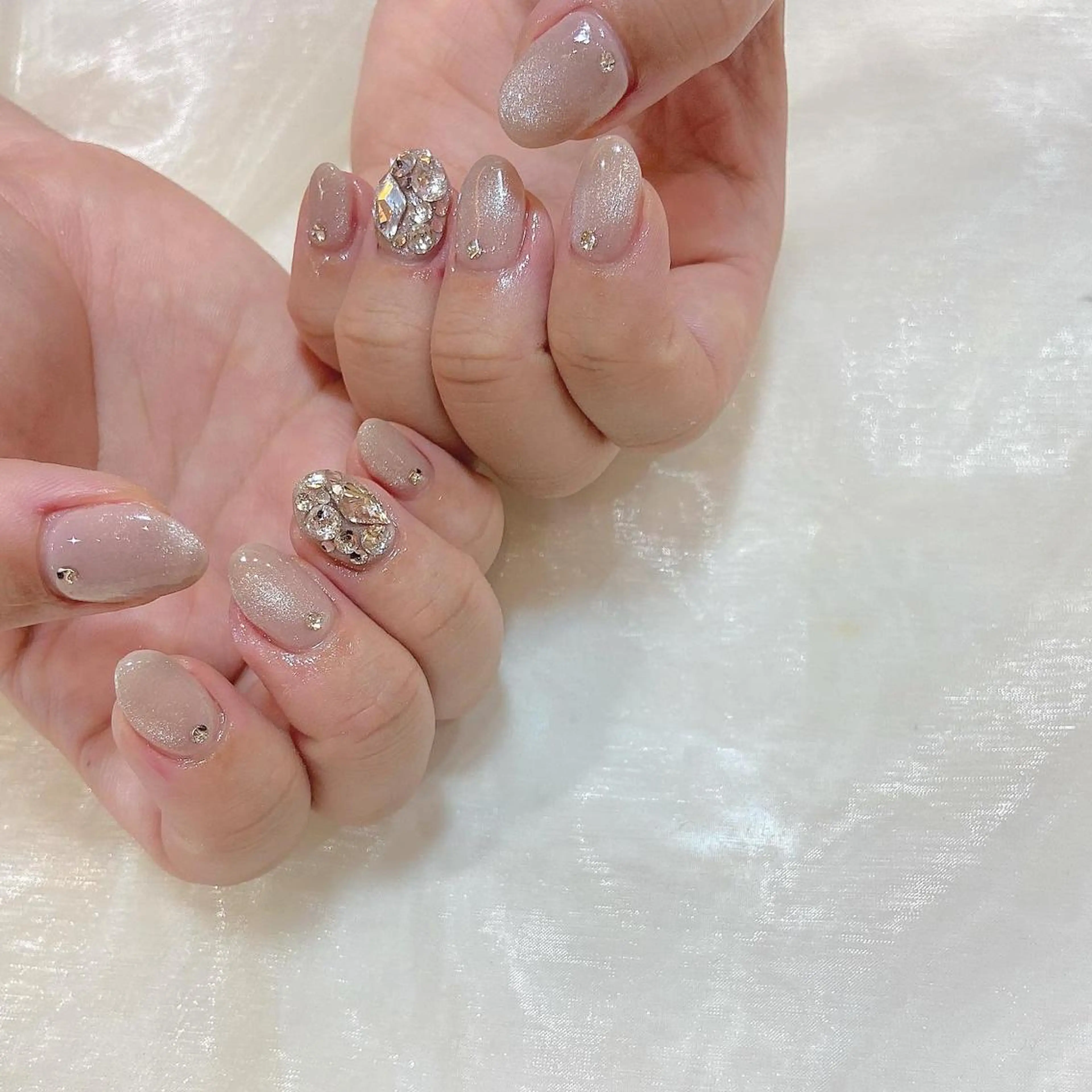 ネイル マグネットネイル . .のネイルデザイン