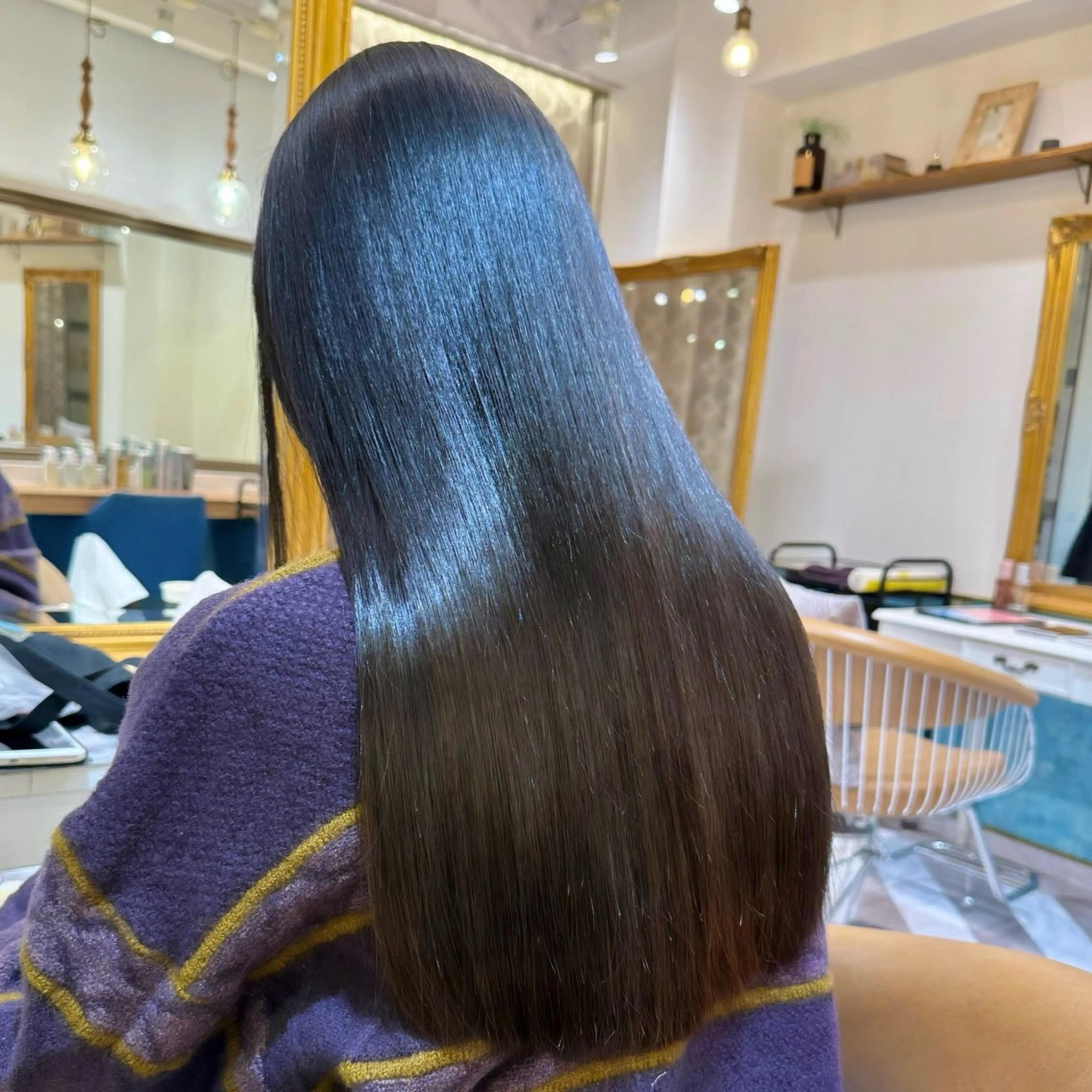 セミロング カラー 縮毛矯正 髪質改善【縮毛矯正】 北千住 田邉 澪のヘアスタイル