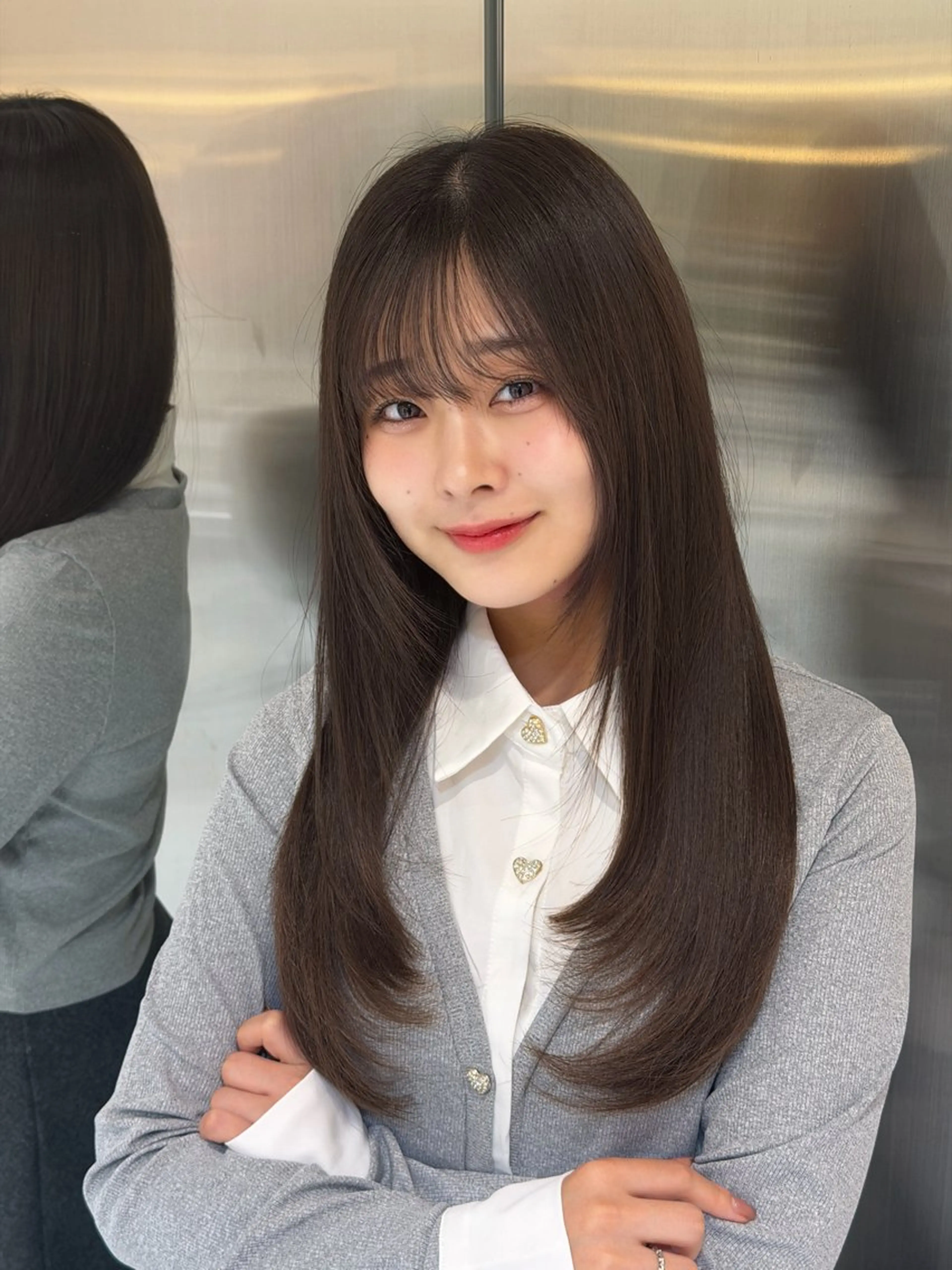 ロング カラー レイヤーカット カット ヘアカラー トリートメント 絶対垢抜けレイヤー/ 透明感カラーリョウヤのヘアスタイル