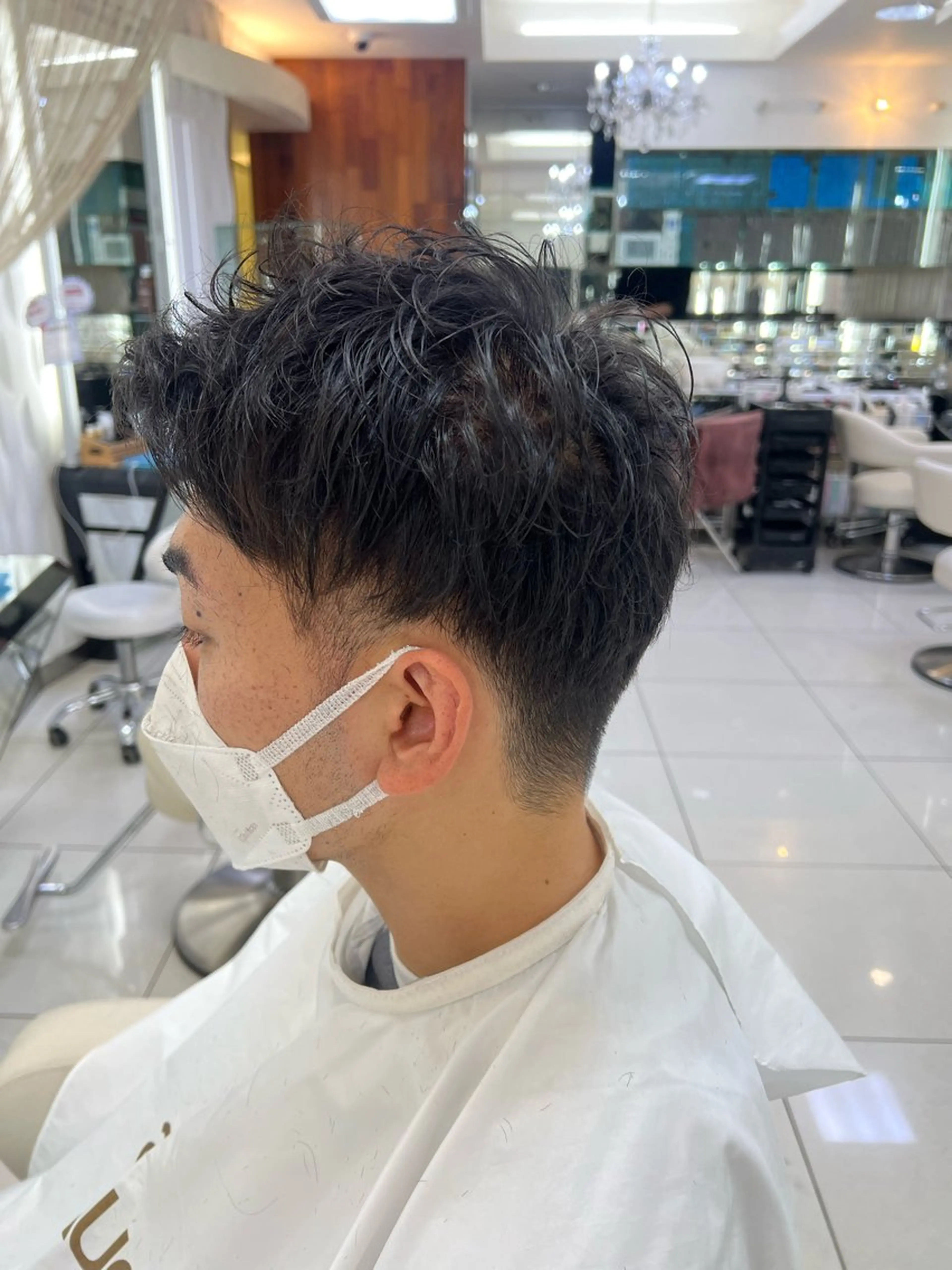 ショート メンズ カット ヘアカラー メンズパーマ山内 結稀のヘアスタイル