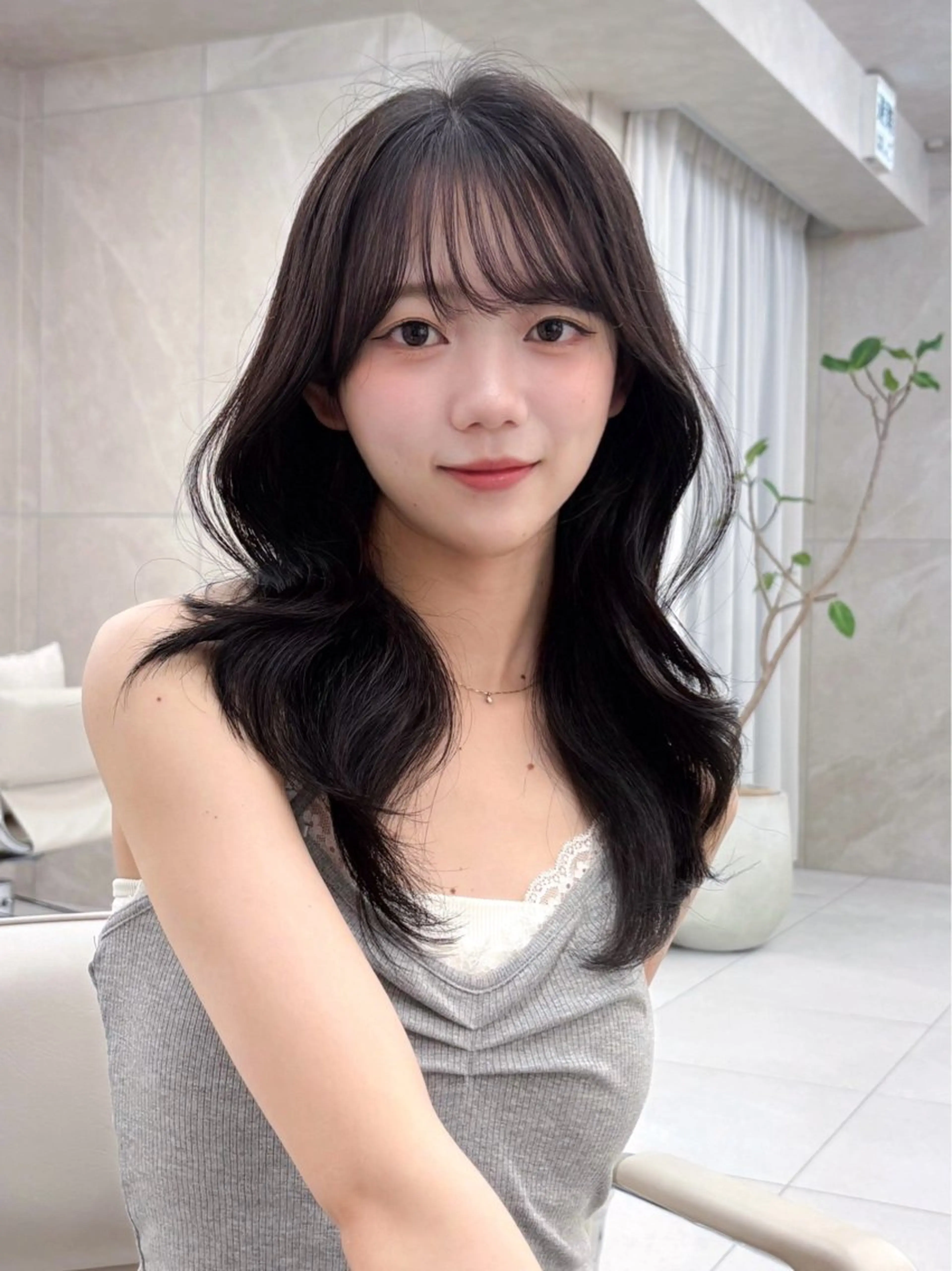 ロング 栄/レイヤー/ 津野 こころのヘアスタイル