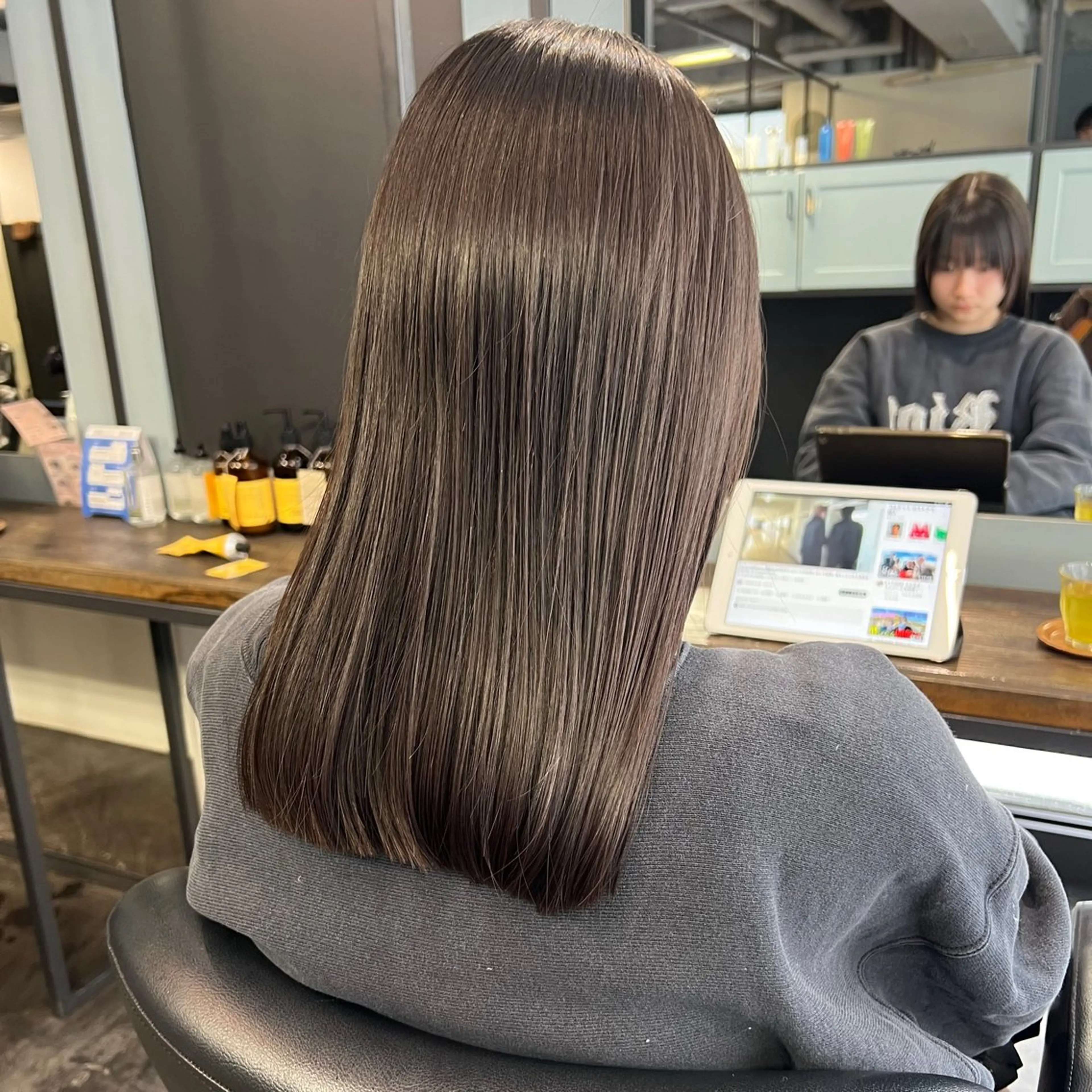 ミディアム カット 💘札幌クロスパーマ 髪質改善💘rinaのヘアスタイル