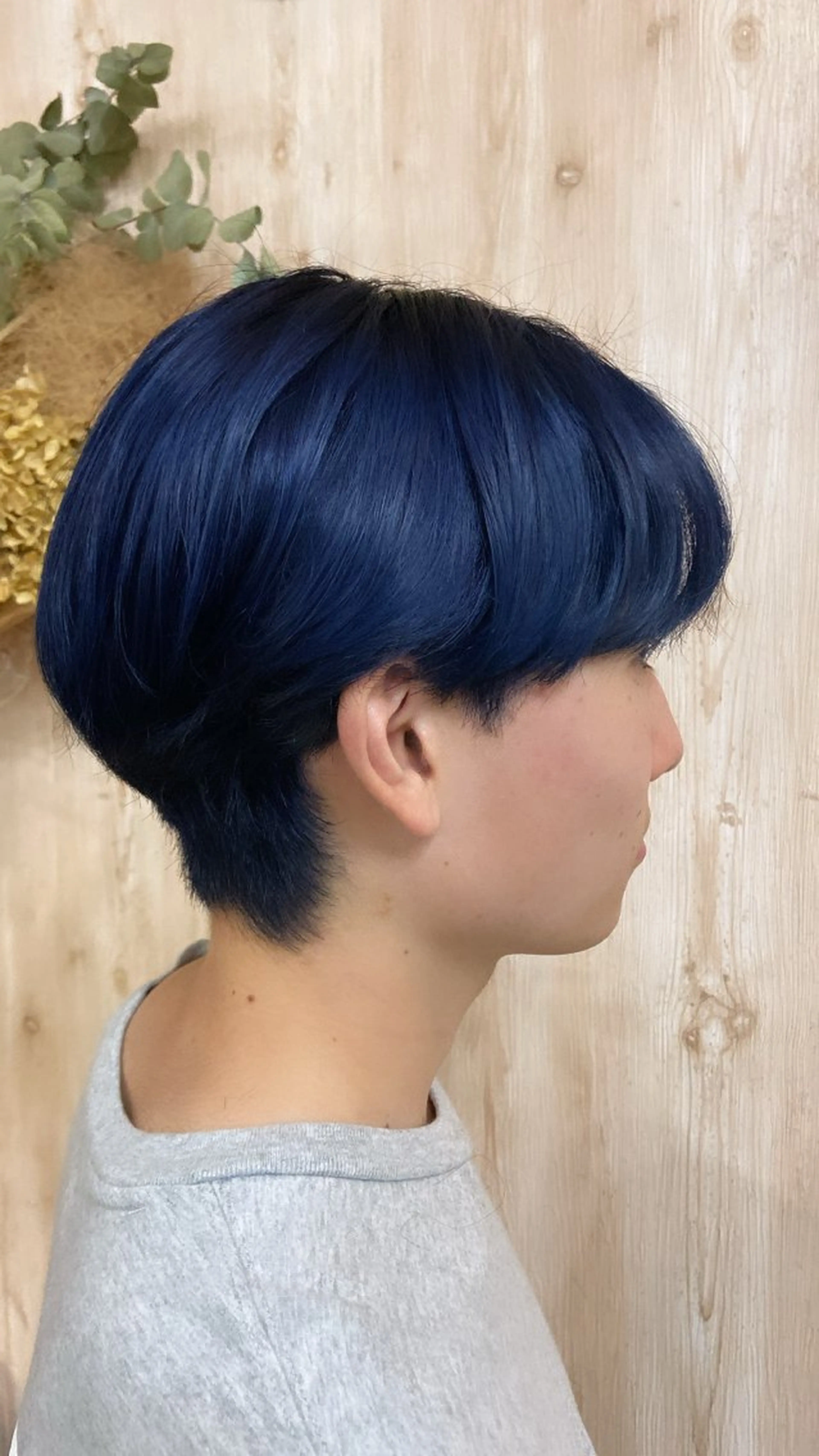 カラー メンズ ブルーカラー シルバー 【縮毛矯正＆カラー】 RAN.のヘアスタイル