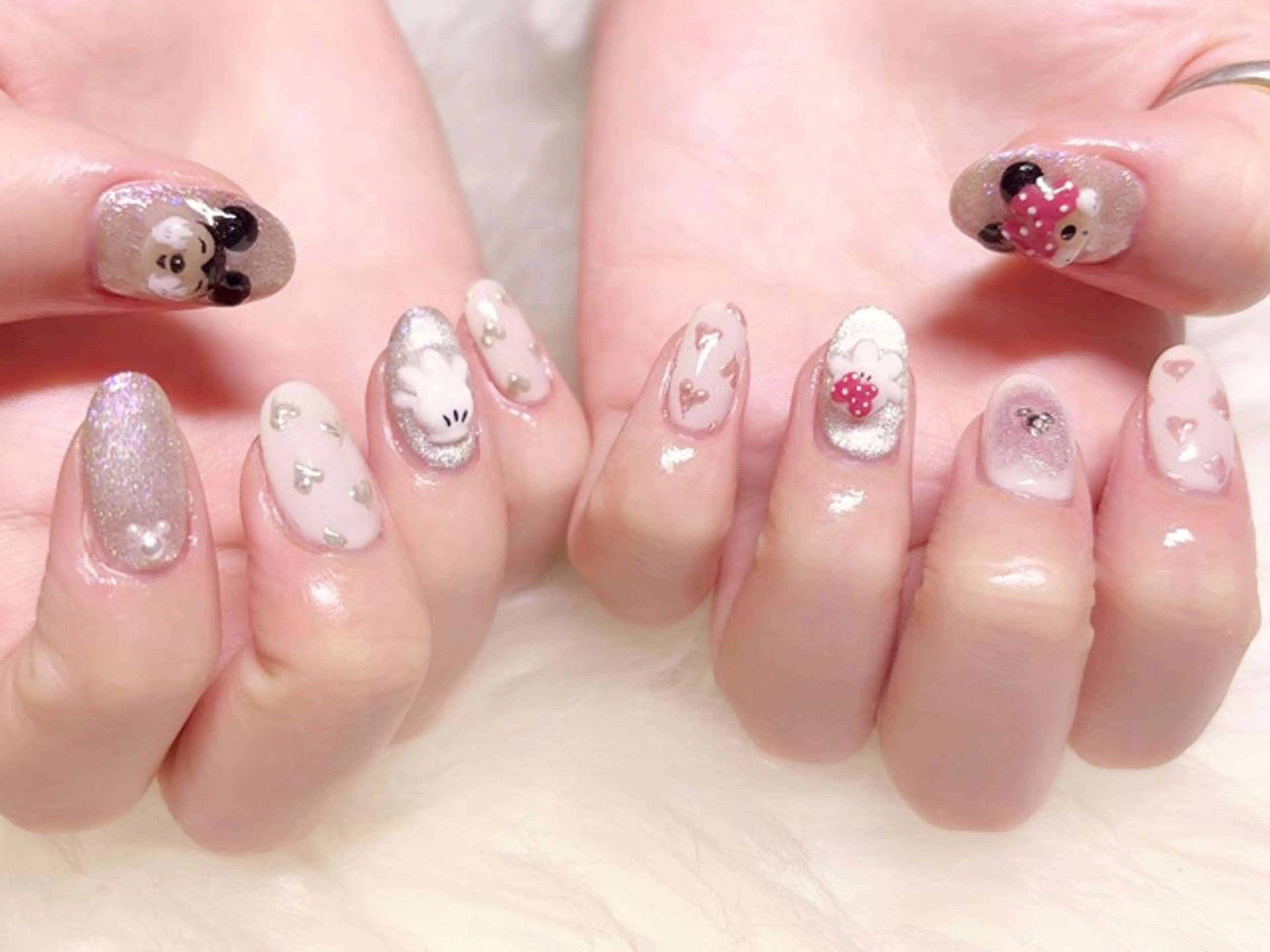 ネイル ハンドネイル Miku. Nのネイルデザイン