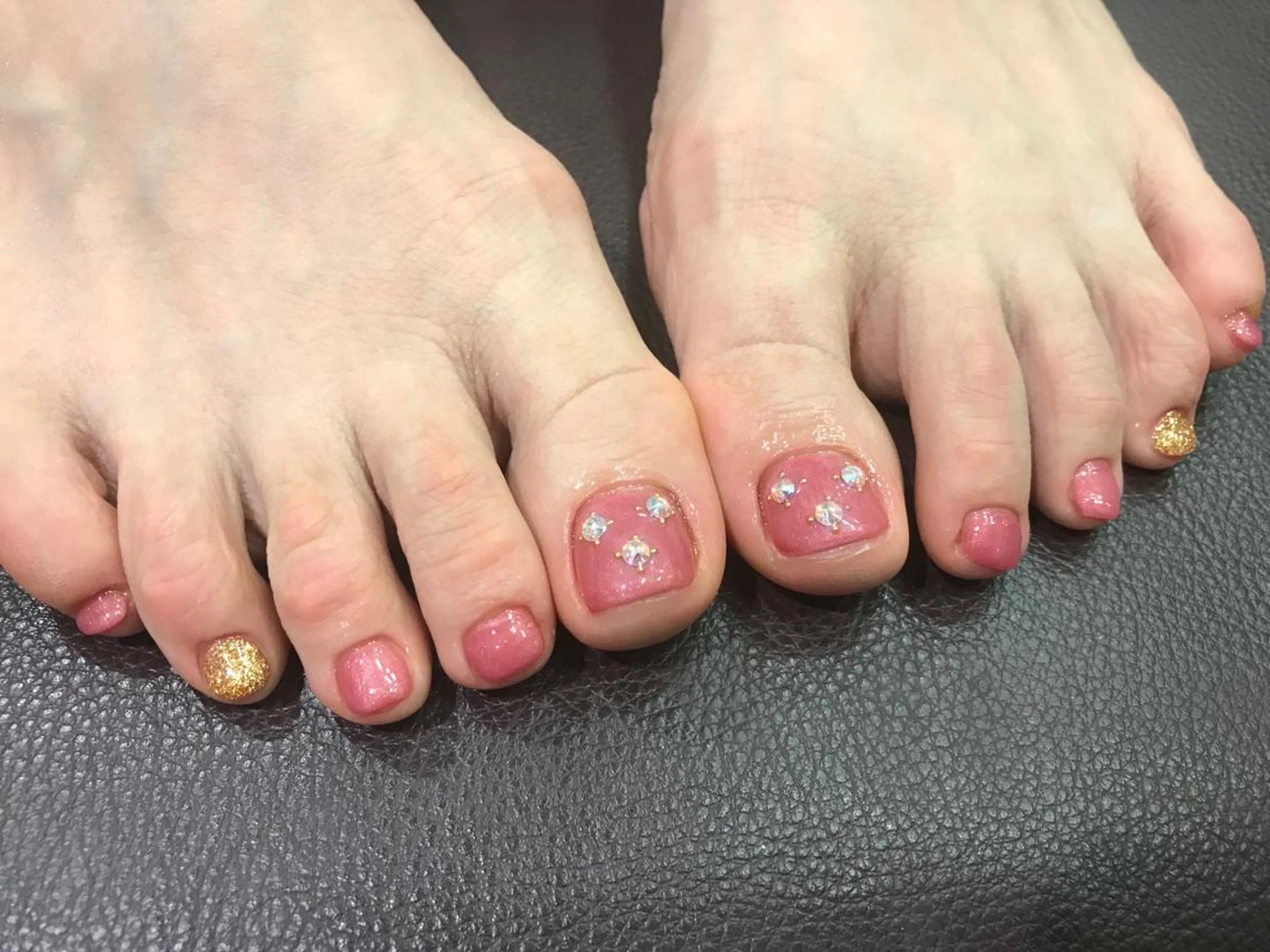 ネイル フットネイル 持ち込み Charme. NOBUKOのネイルデザイン