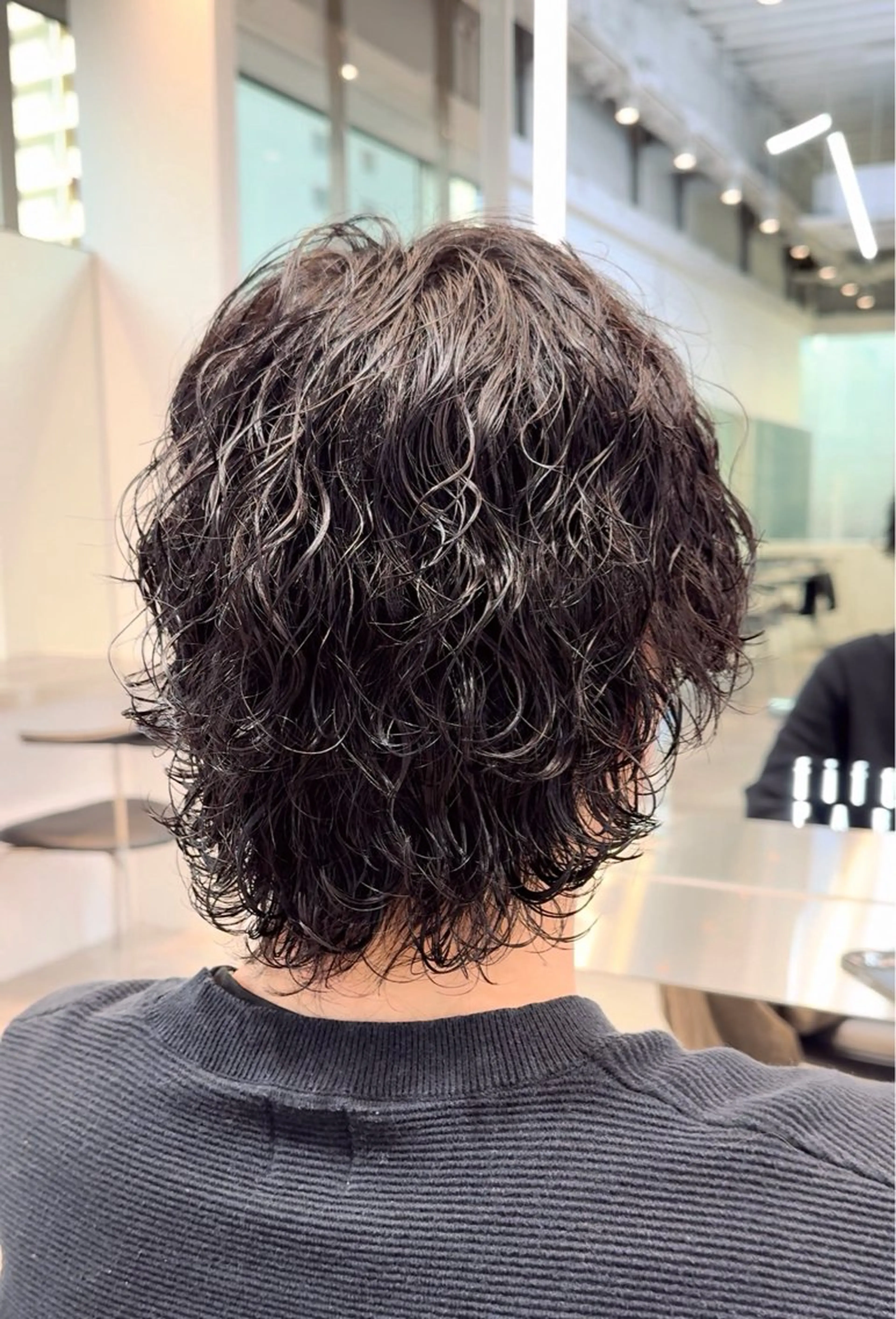 ミディアム カラー パーマ メンズ カット パーマ fifth 菅崎愛斗のヘアスタイル