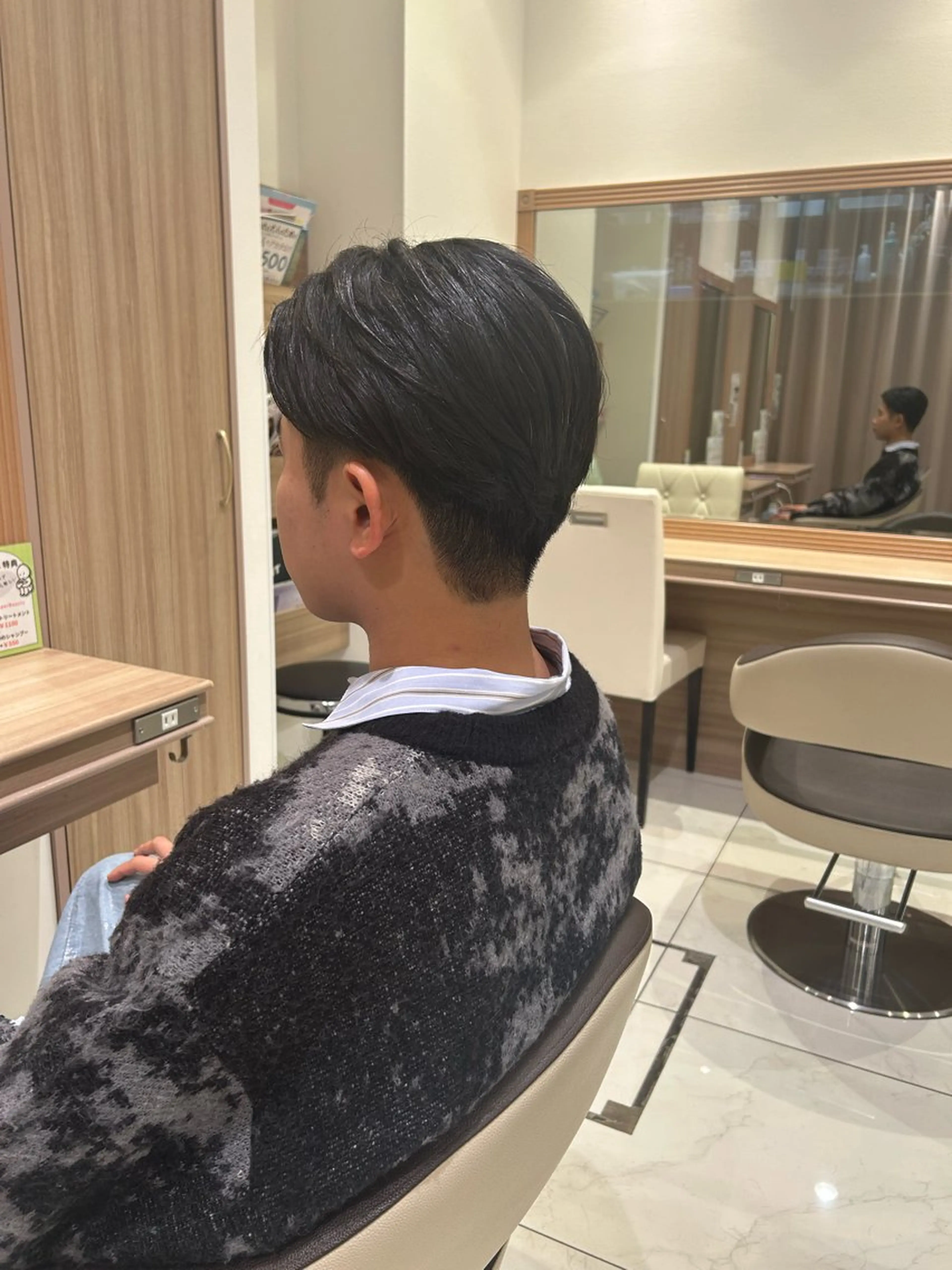 ショート メンズ メンズパーマ モデル募集中 松原京のヘアスタイル