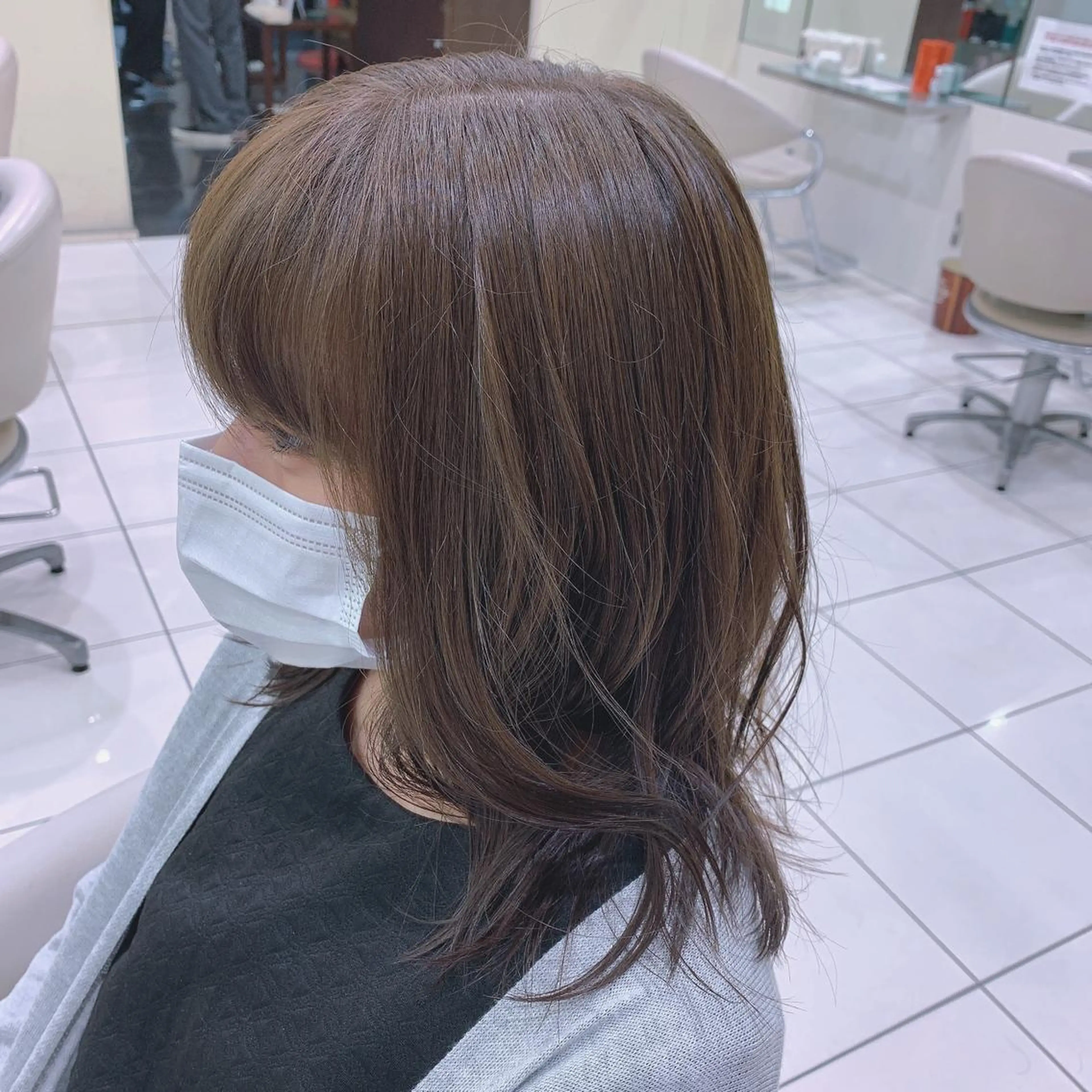 ミディアム カラー グレージュ ヘッドスパ/栄 /久屋大通/岡戸のヘアスタイル