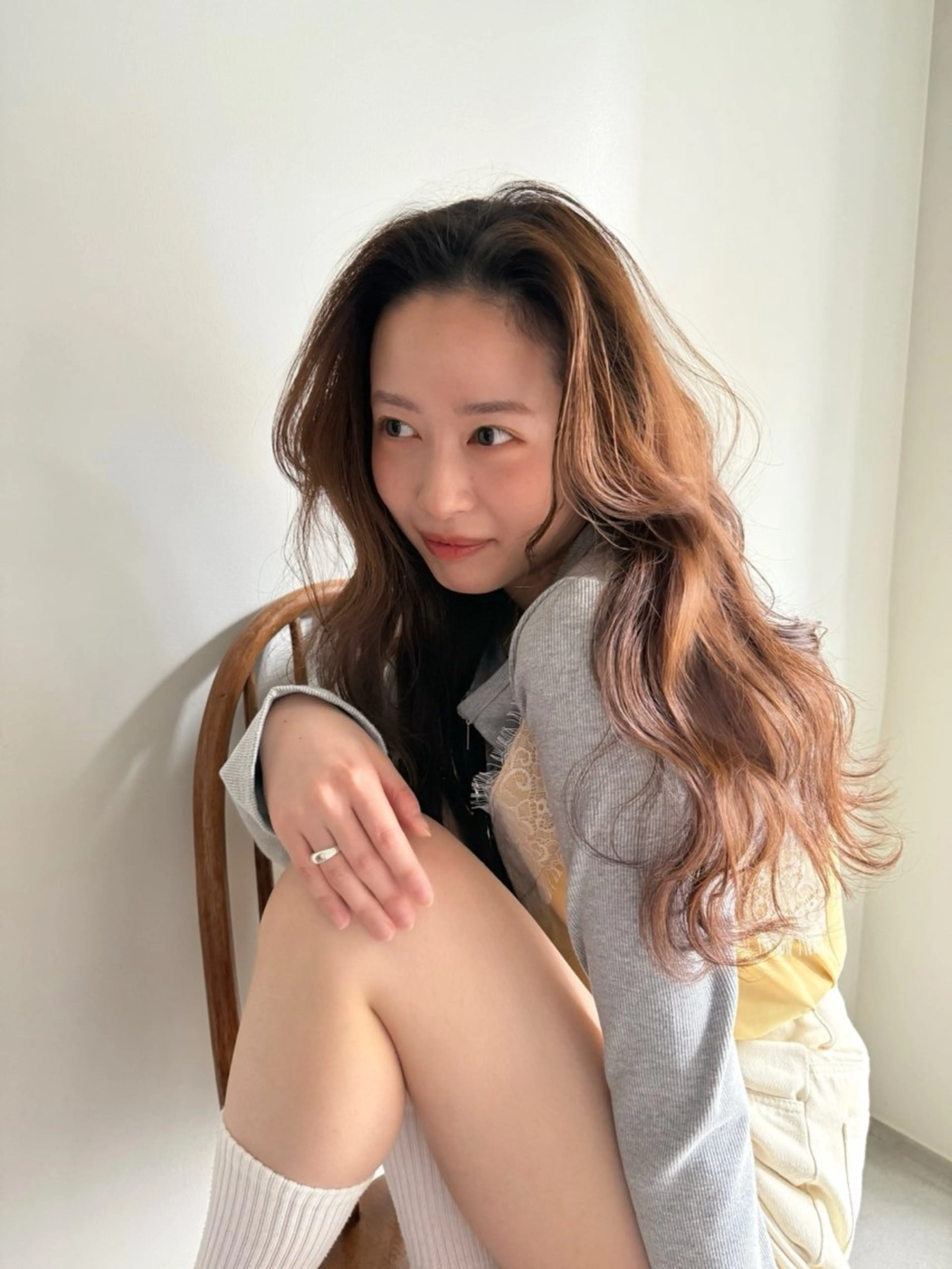 ロング カット パーマ トリートメント コノカ/暖色カラー/ 透明感カラーのヘアスタイル