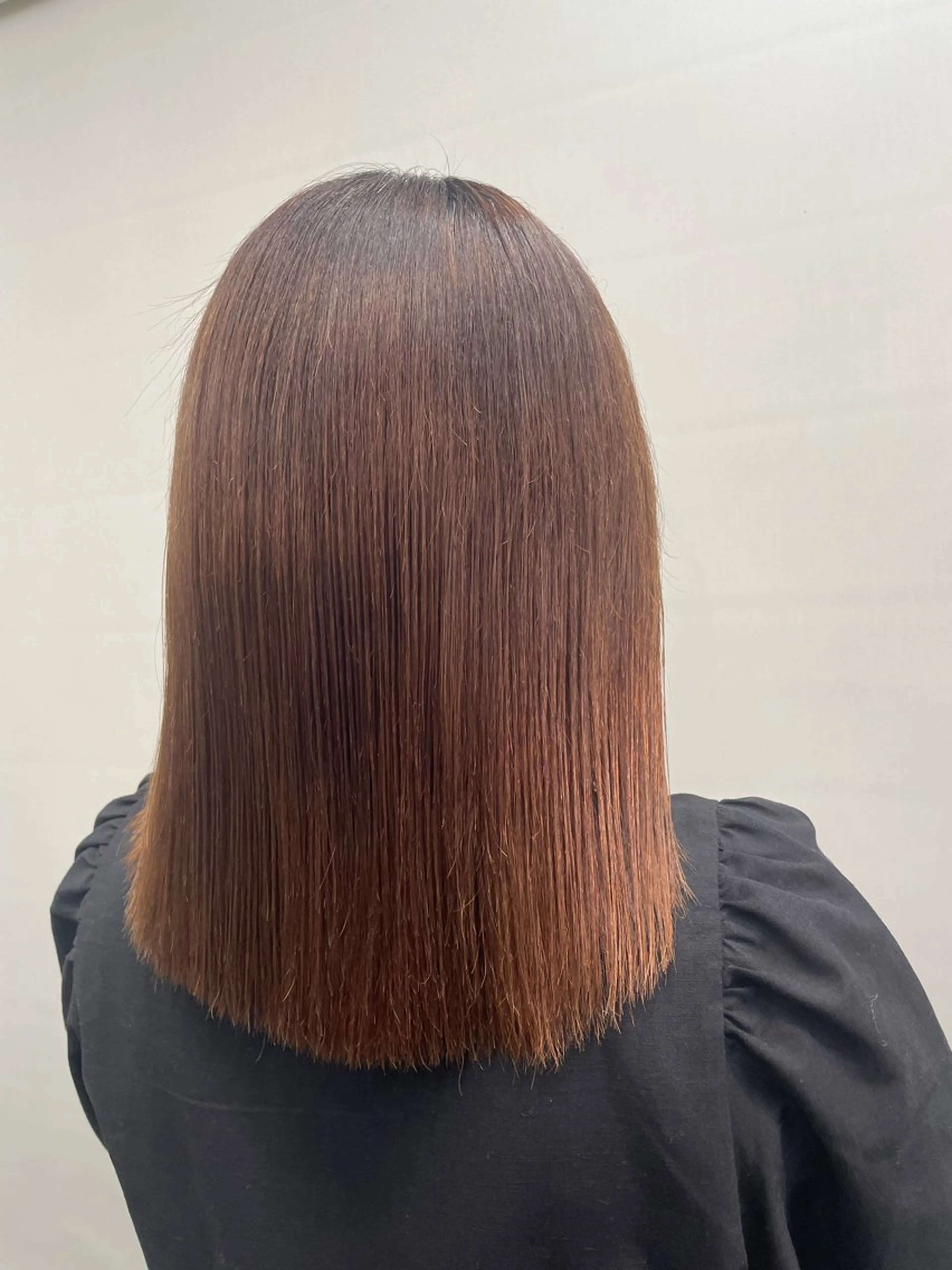 ミディアム 縮毛矯正 縮毛矯正 手塚 由佳のヘアスタイル