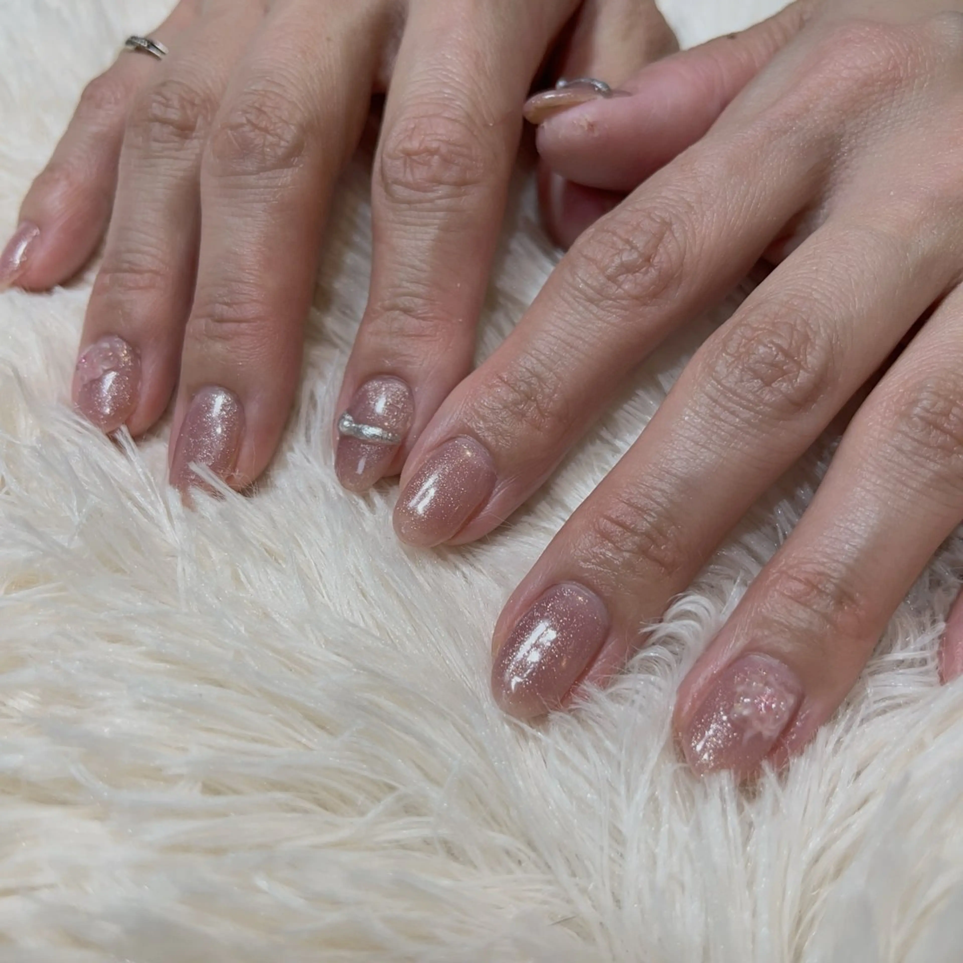 ネイル 奈良 智子のネイルデザイン