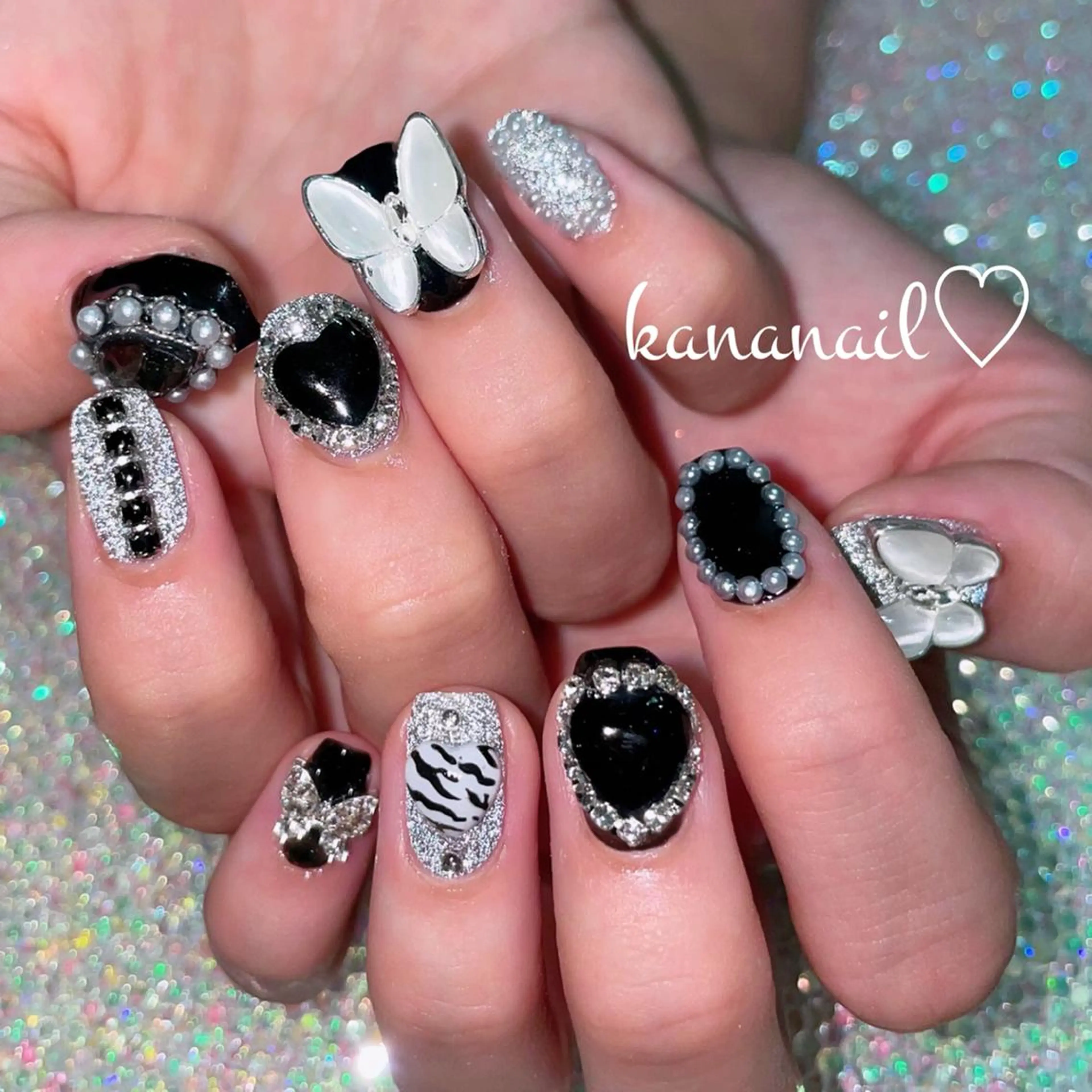 ネイル 成人式 入学式 フラッシュネイル ジェルネイル ゴールド kananail ♡のネイルデザイン