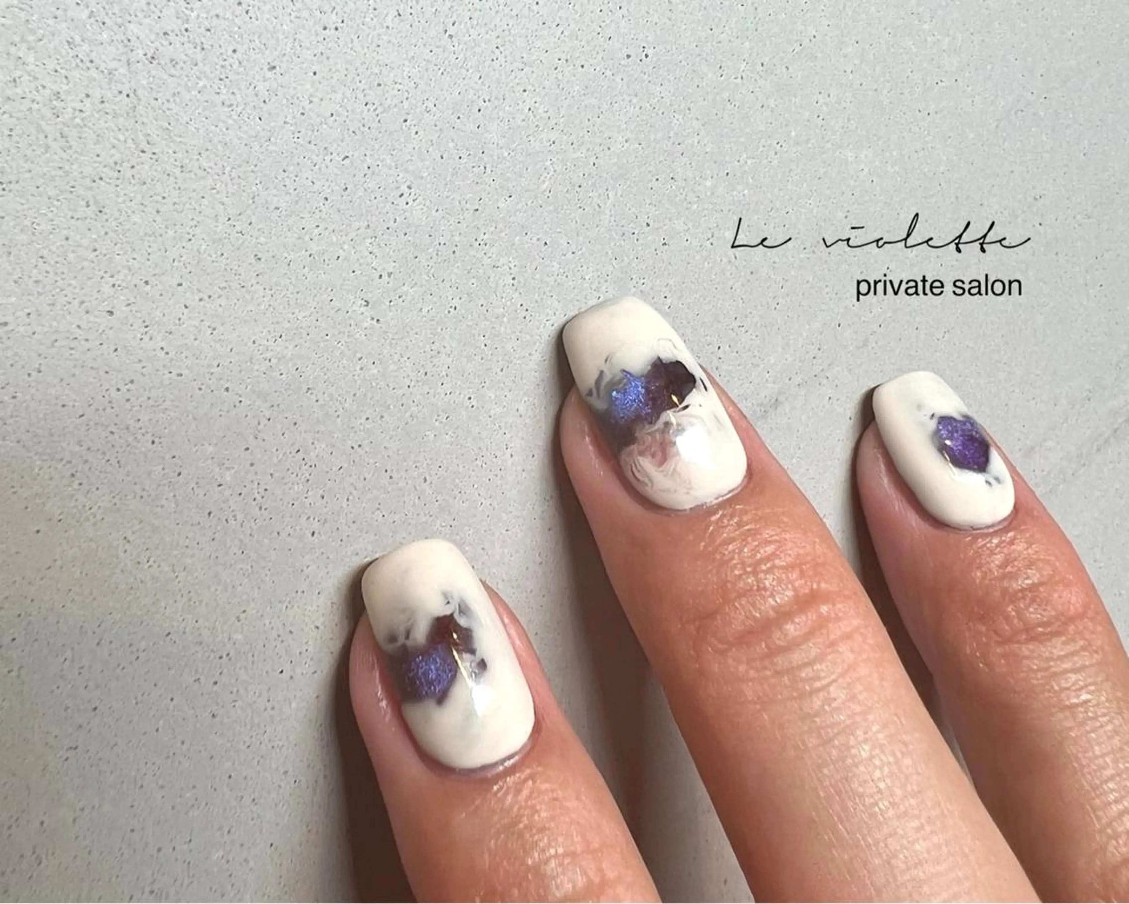 ネイル ハンドネイル le violetteのネイルデザイン