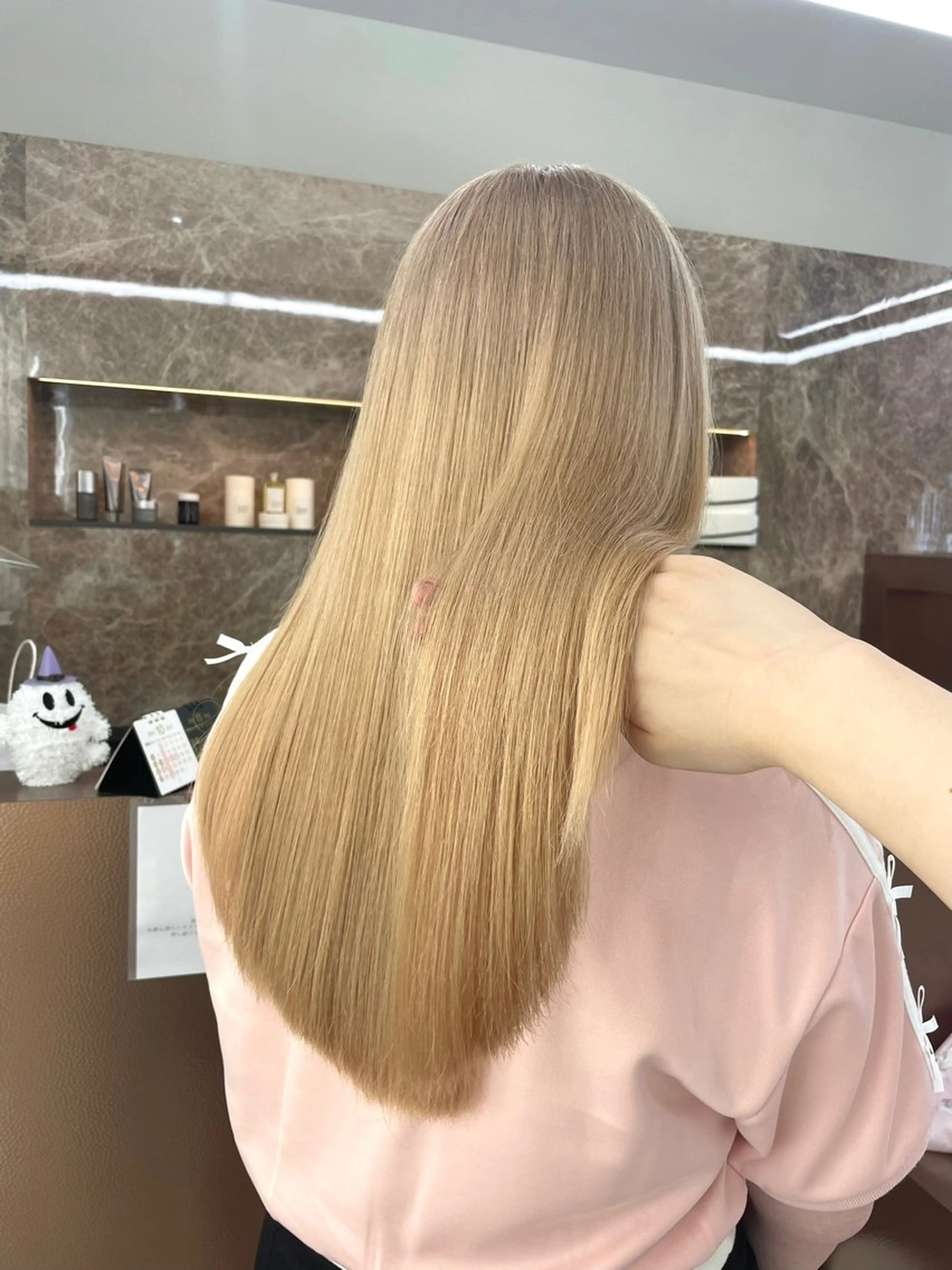 セミロング カラー イヤリングカラー特化 🎀於曽能実夢のヘアスタイル