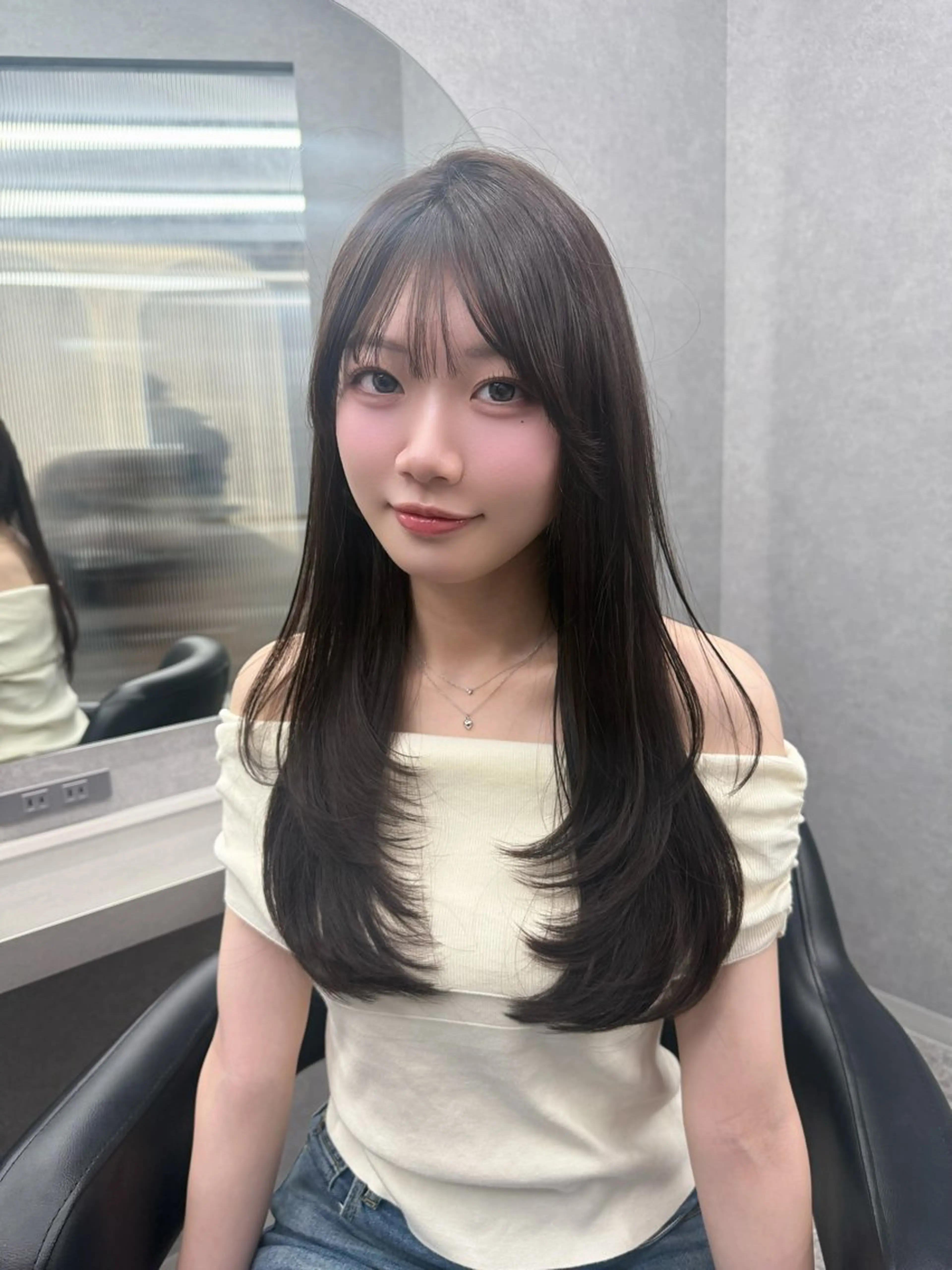 ロング カラー 韓国風ヘア レイヤーカット カット ヘアカラー トリートメント レイヤーカット /顔周り/和奏︎♪のヘアスタイル