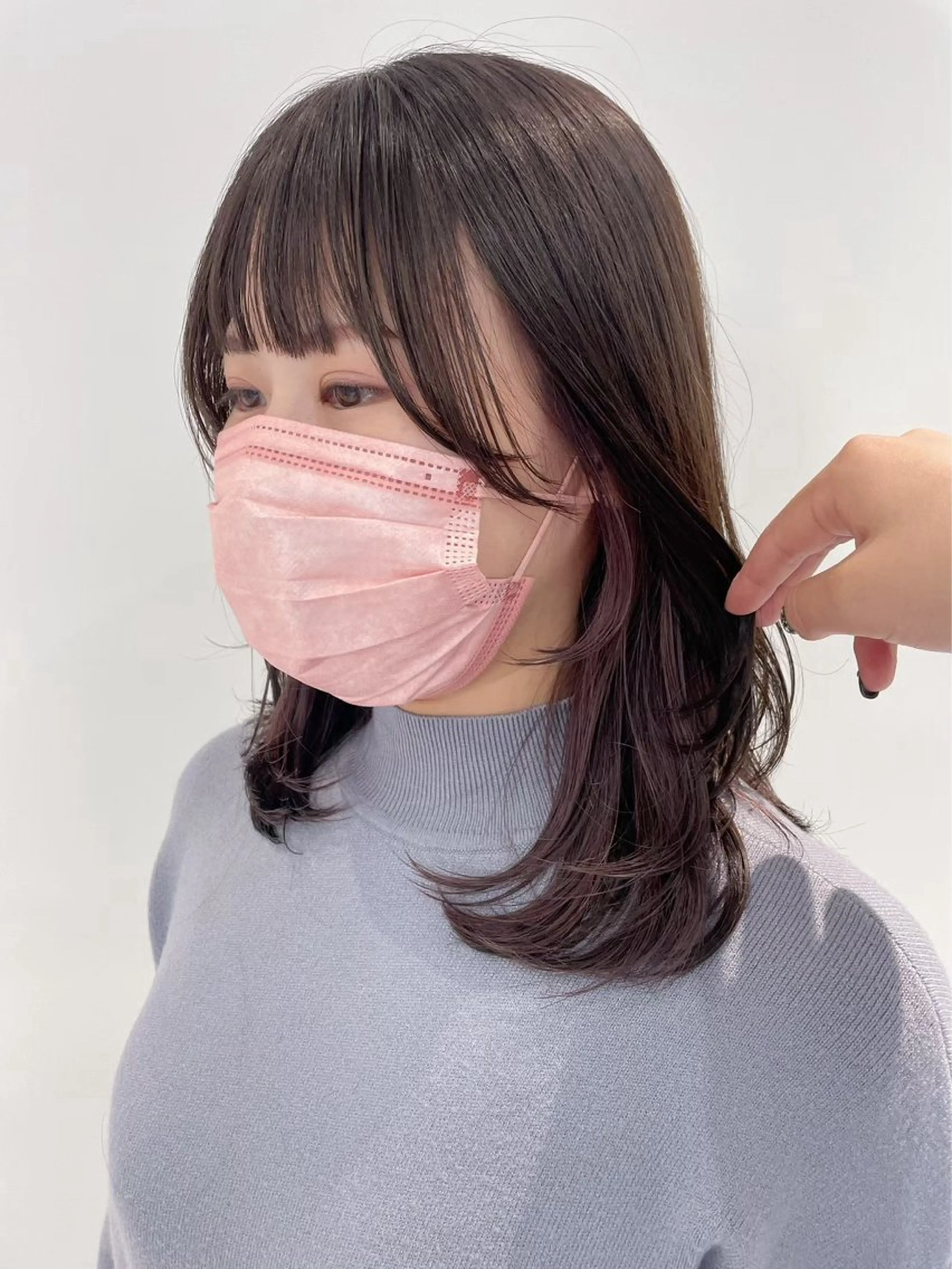 セミロング 立川艶カラー🪄｜ レイヤー｜Mayuのヘアスタイル