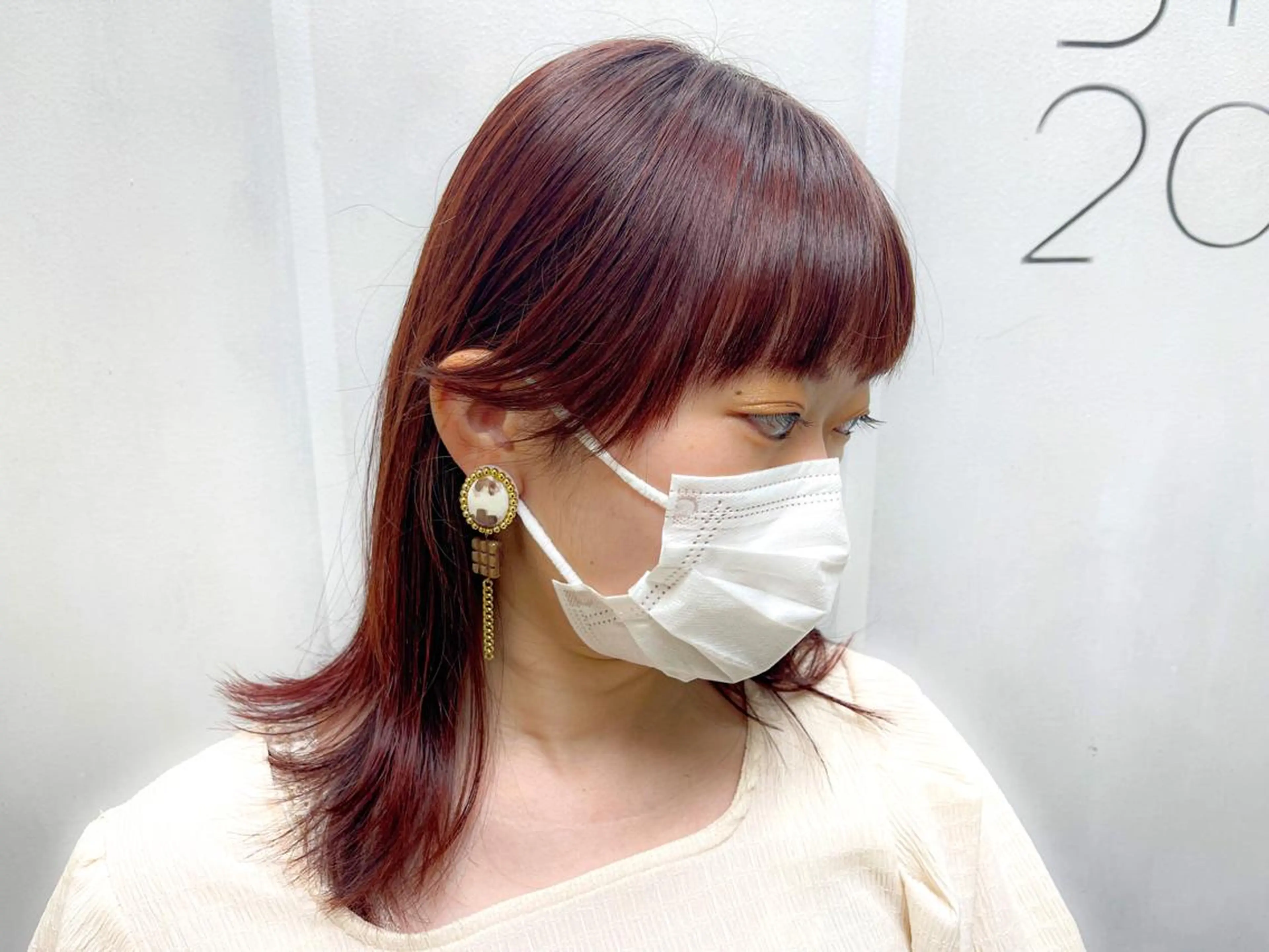 ミディアム カラー ブリーチ ダブルカラー ブリーチなしカラー ピンクカラー レッドカラー カット ヘアカラー トリートメント OAK溝の口 𖠋SHINYAのヘアスタイル