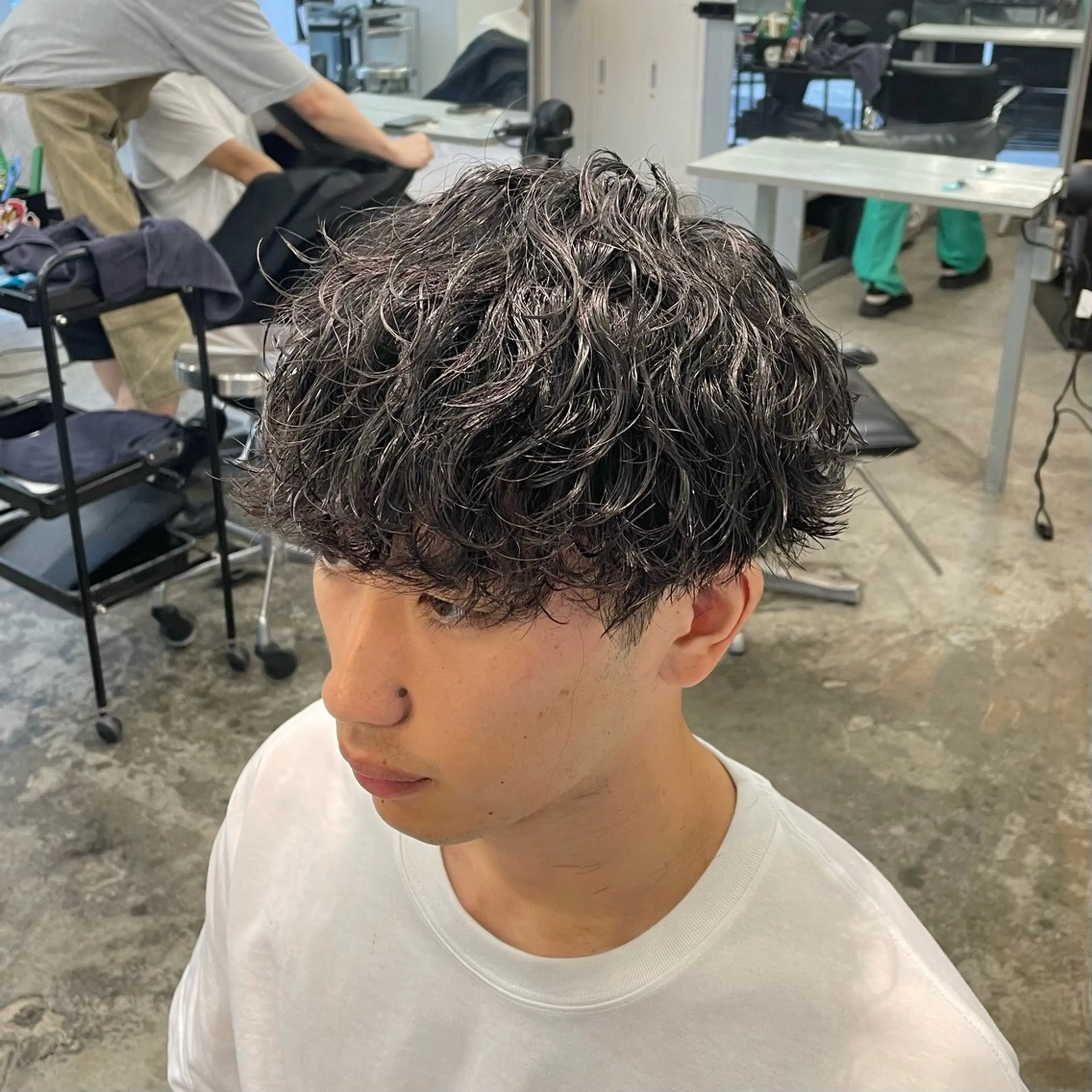 ショート パーマ メンズ 波巻きパーマ カット パーマ メンズ特化美容師/ 藤戸 椋のヘアスタイル