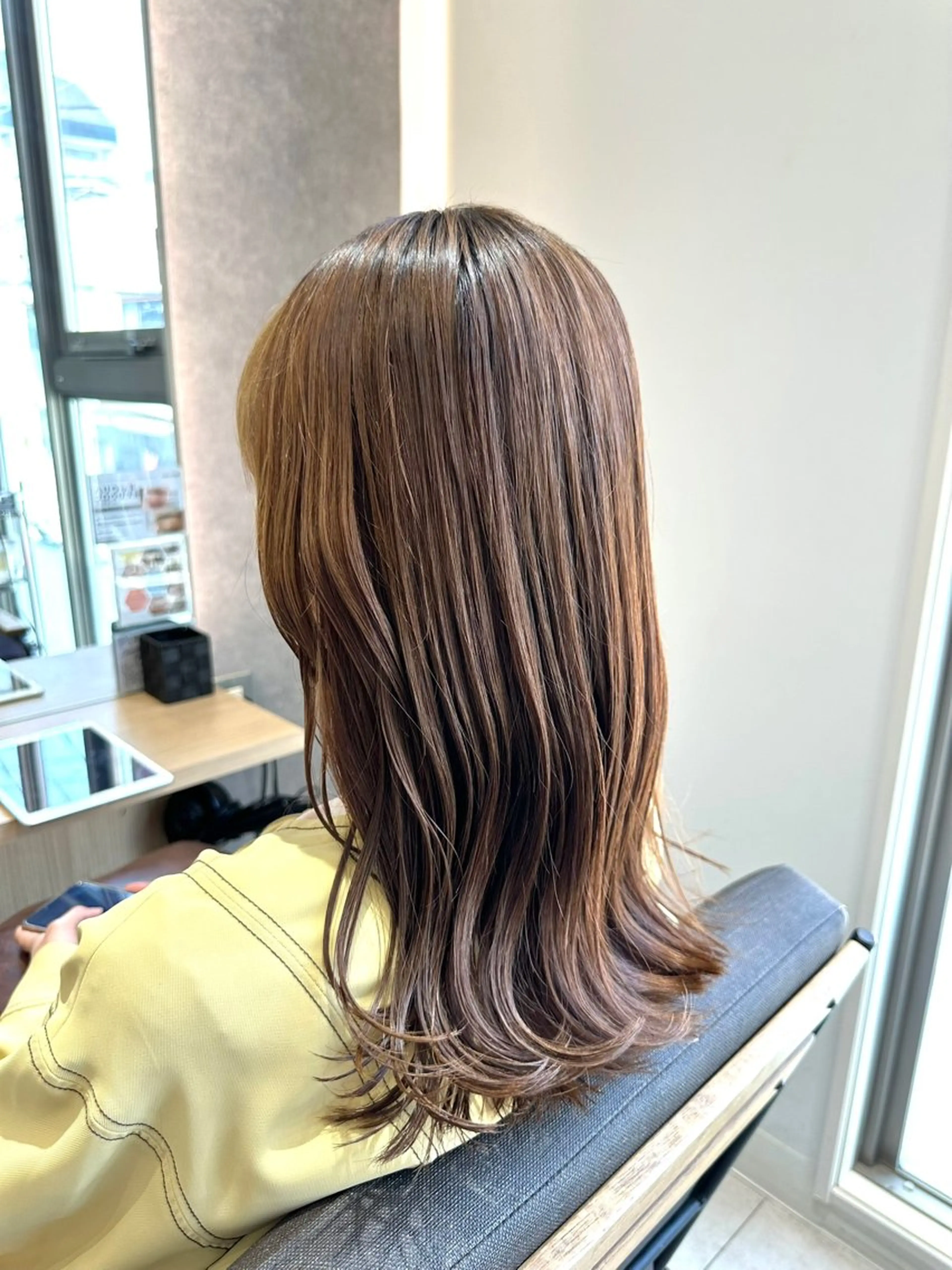 セミロング カラー アッシュ ベージュカラー 🍜のばた 🍜のヘアスタイル