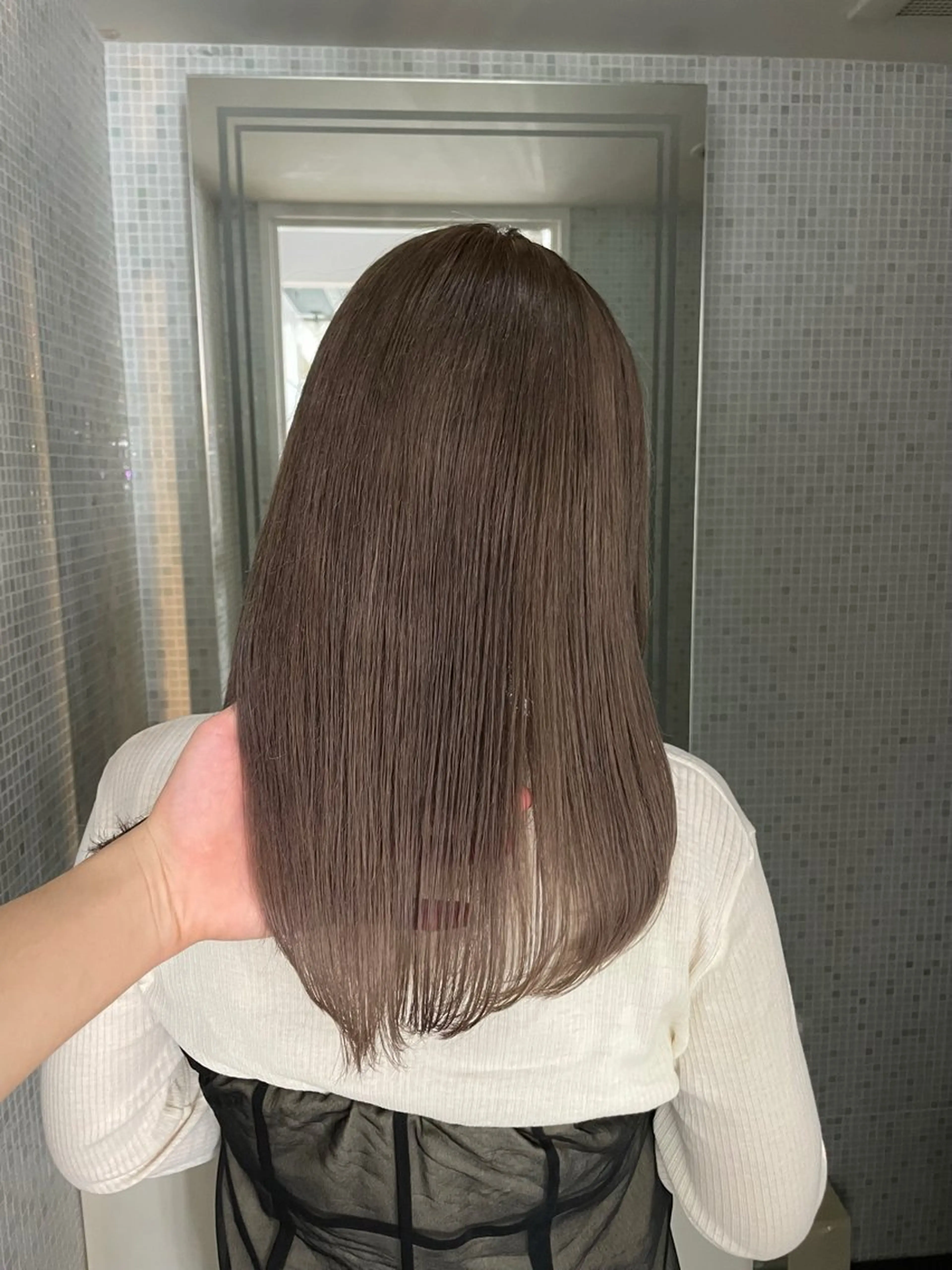 セミロング カラー こだわりハイトーン/ ケアブリーチ/岸のヘアスタイル