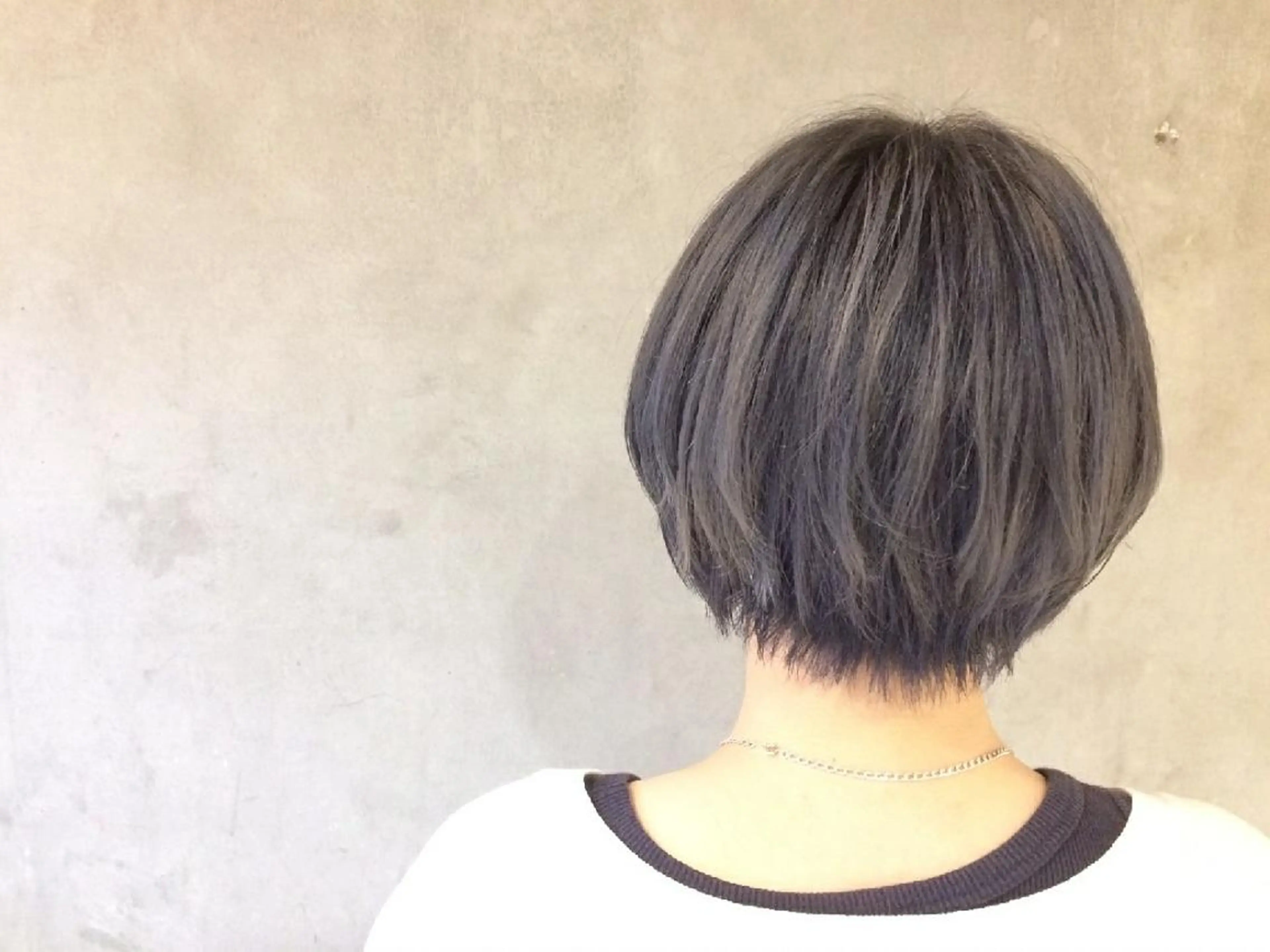 ショート カラー ダブルカラー ラベンダーカラー ラベンダーグレー coii コイ【原宿/表参道】のヘアスタイル