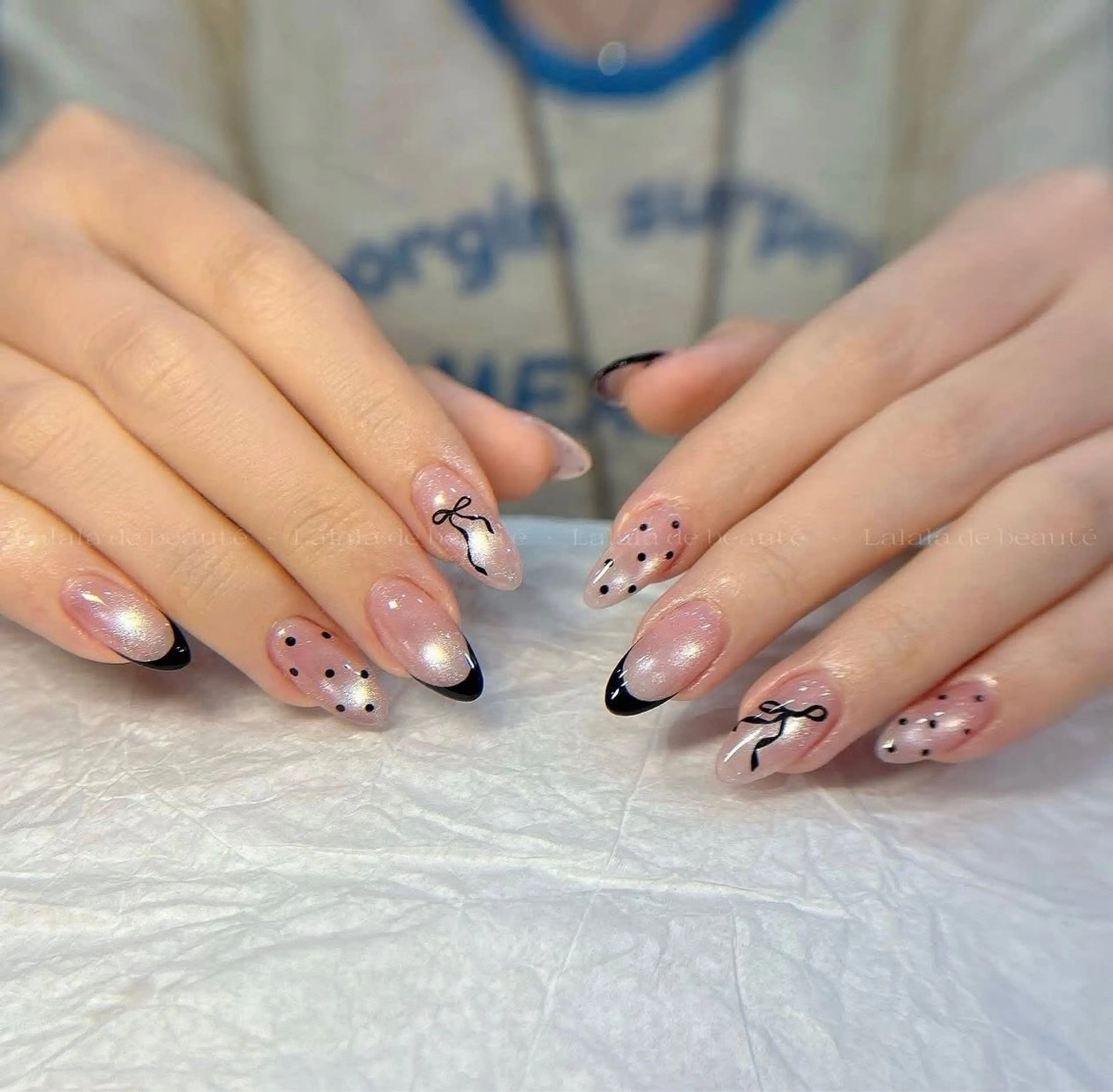 ネイル チークネイル フレンチネイル グラデーション 韓国ネイル マグネットネイル ハンドネイル JIN 168 新大久保のネイルデザイン