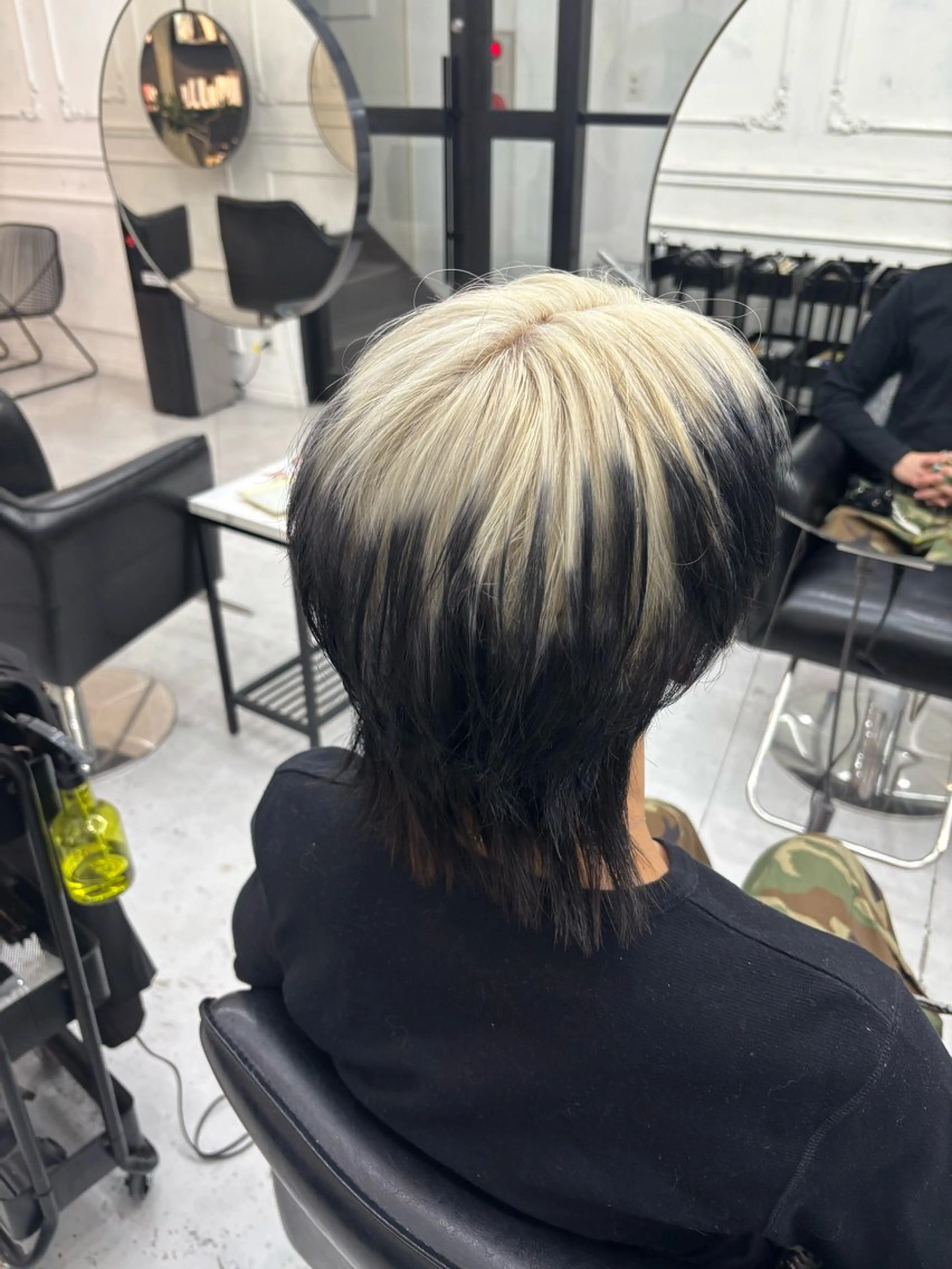 メンズ ヘアカラー MaisonHALU さくらのヘアスタイル