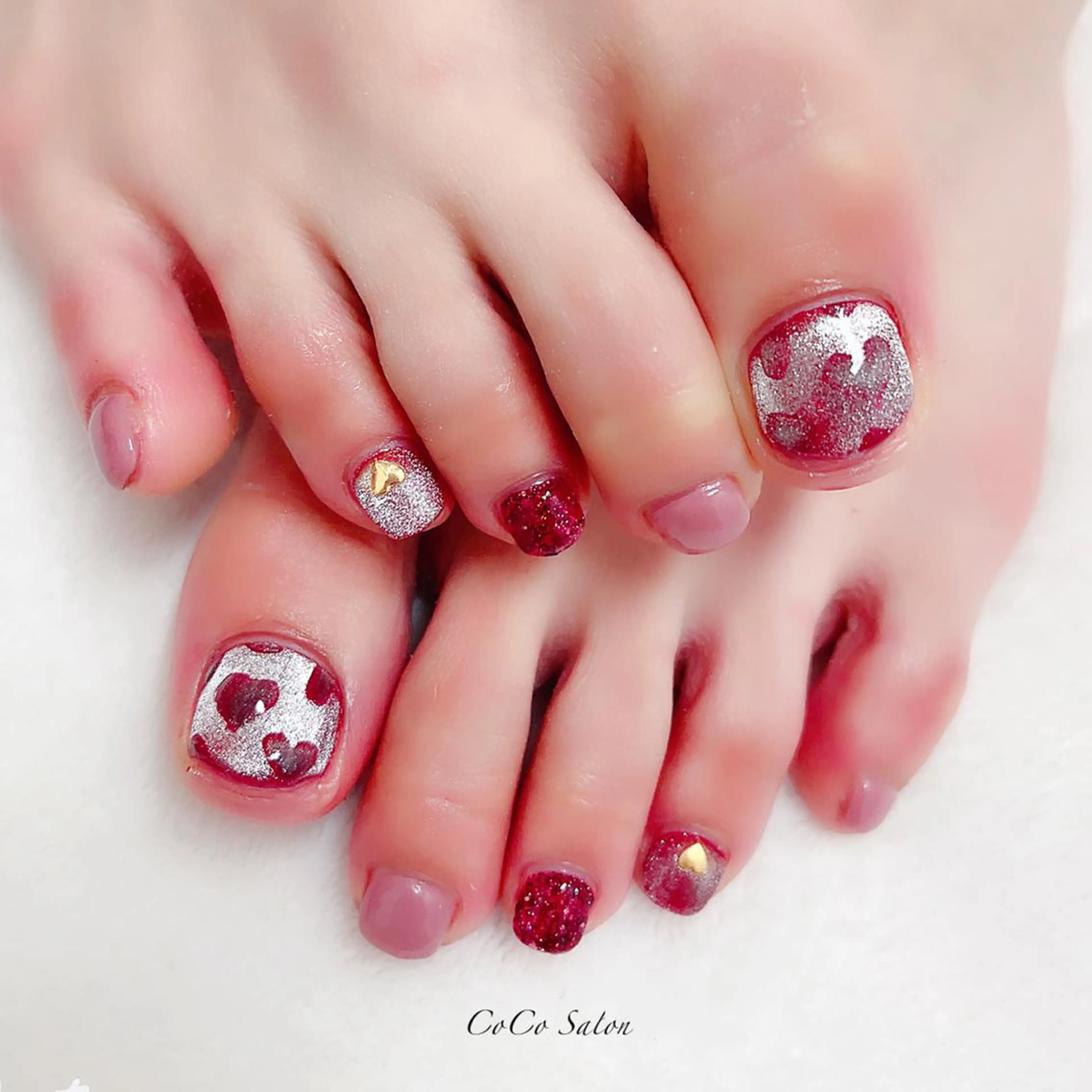 ネイル ボルドー 成人式 長さ出し フットネイル ジェルネイル フットネイル CoCoSalon ネイル/まつ毛予約のネイルデザイン